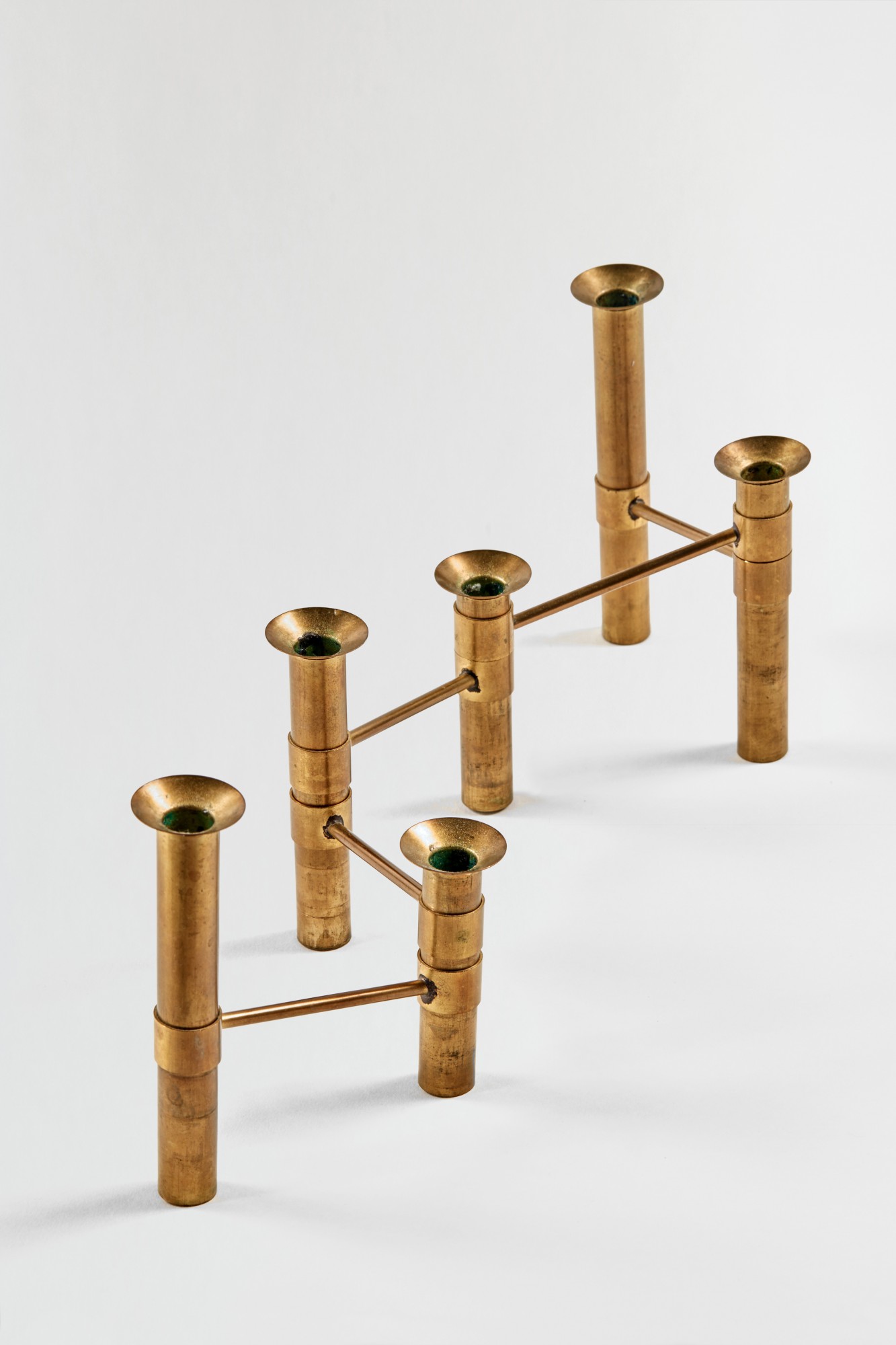 "Nonstop" Modular Candlestick