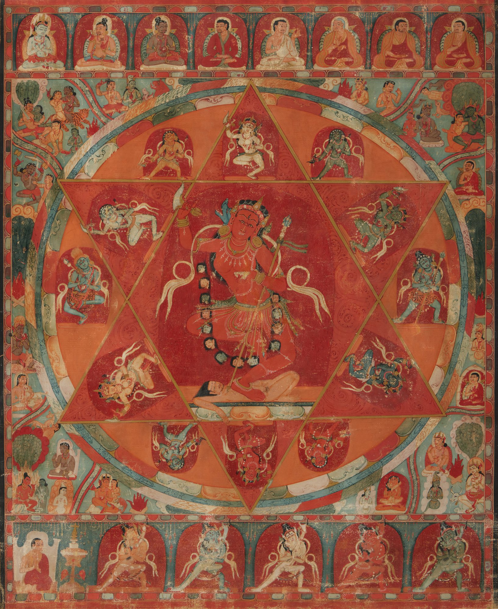 A thangka depicting a mandala of Vajravarahi with Taklung Kagyü Lineage — 西藏 十二世紀末 / 十三世紀初 金剛亥母曼荼羅及達隆噶舉傳承唐卡