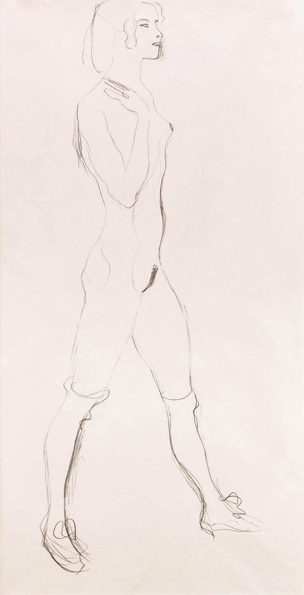 Mit Strümpfen, die rechte Hand an der Schulter