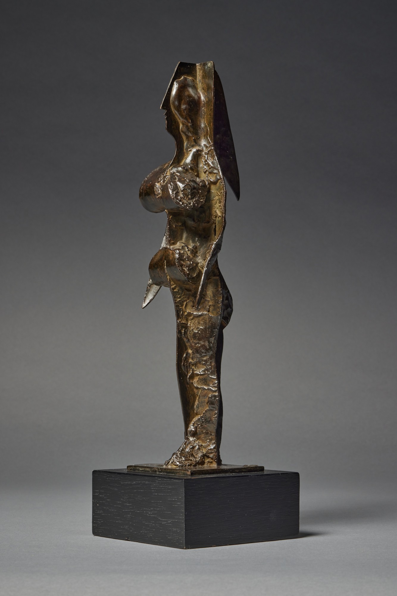 Pablo Picasso — Femme debout