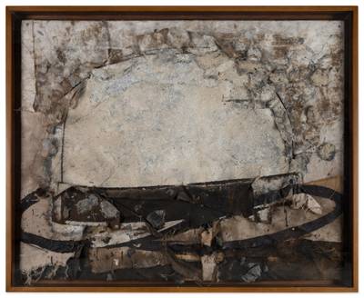 Sombrero con Fondo Blanco y Cinta Negra