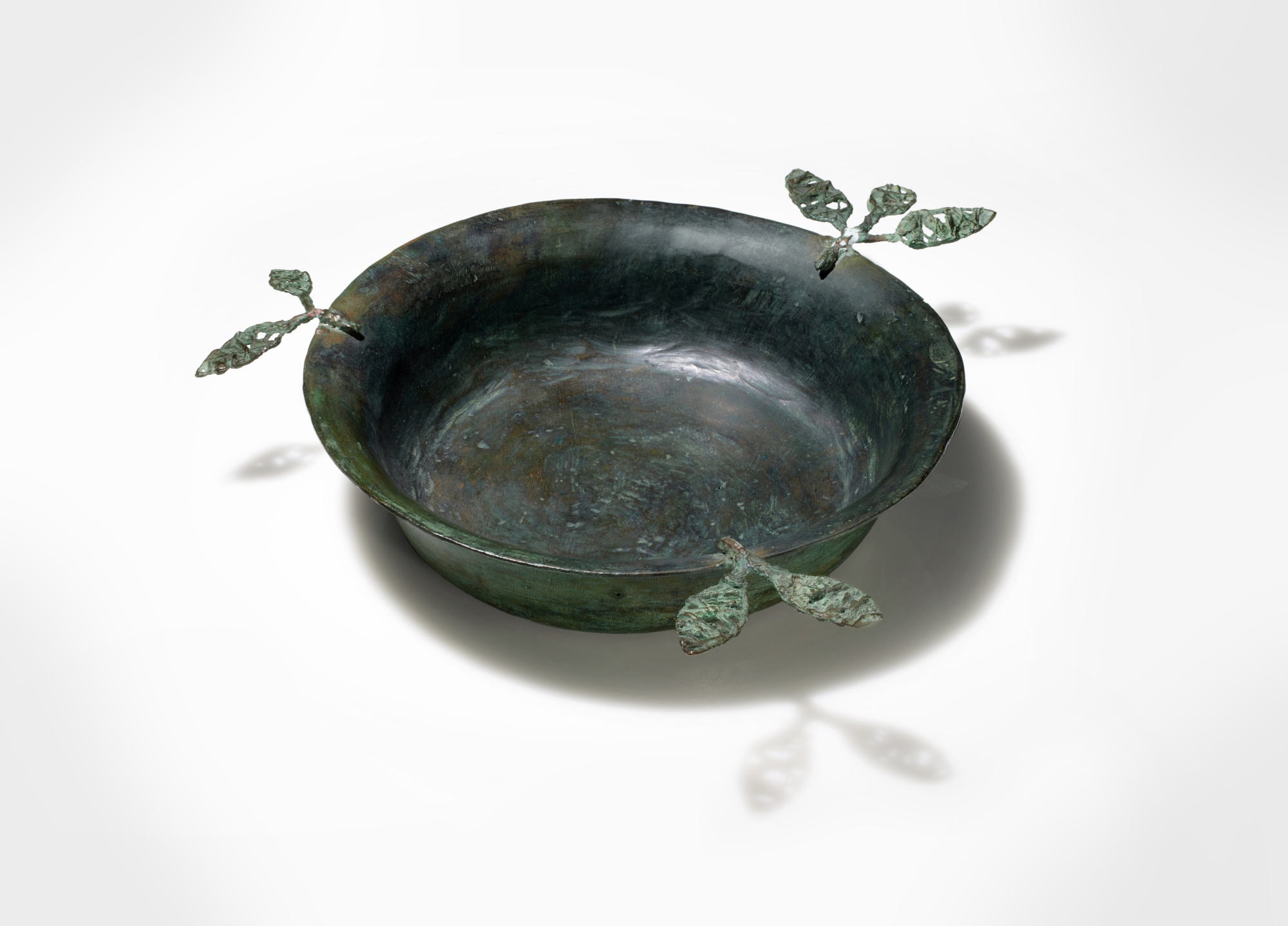 Diego Giacometti — Grande Coupe aux Feuilles