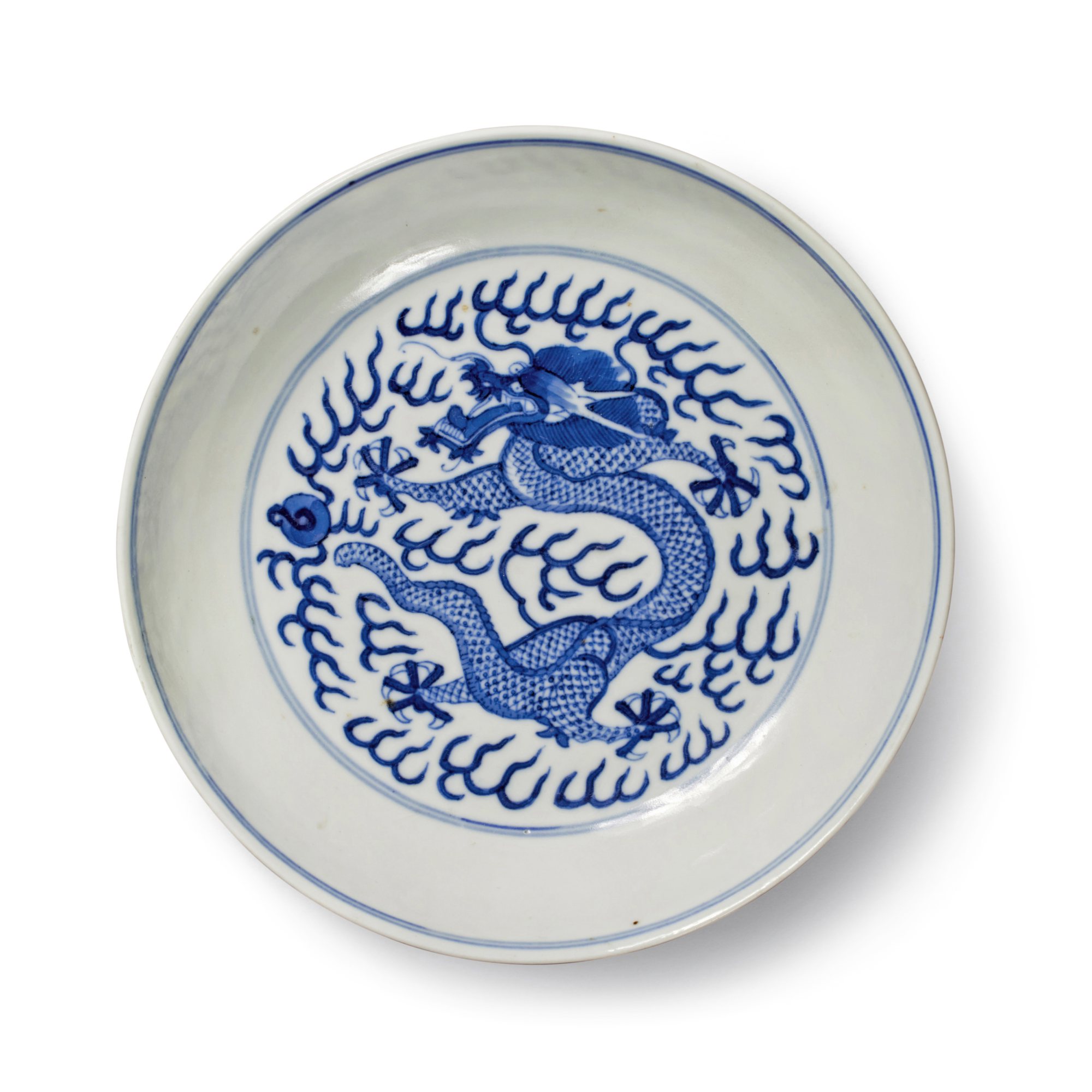 A blue and white 'dragon' dish — 清光緒 青花趕珠龍紋盤 《大清光緒年製》款