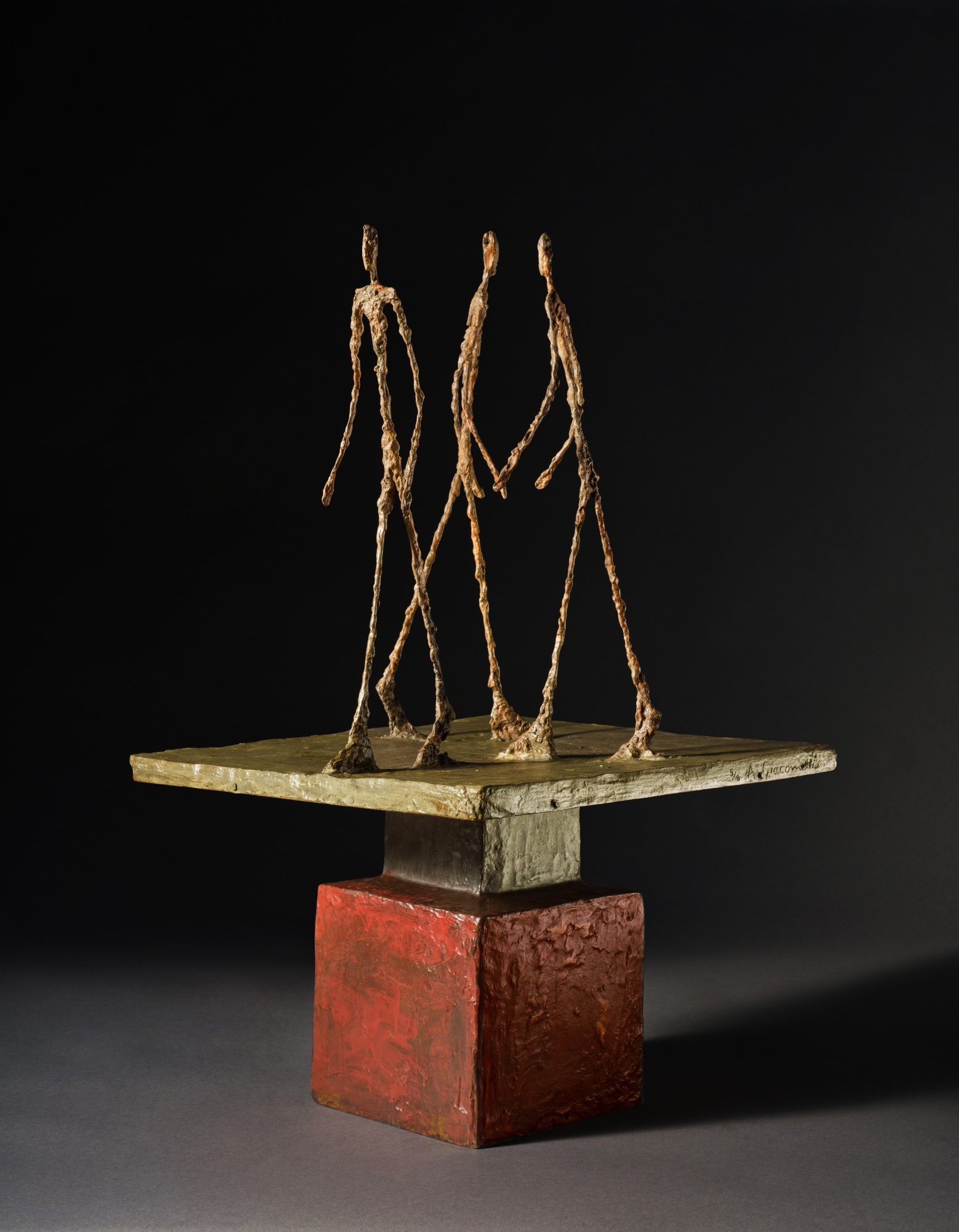 Alberto Giacometti — Trois hommes qui marchent (grand plateau)