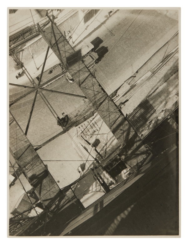 László Moholy-Nagy — 'Marseille, Vue Pont Transbordeur'