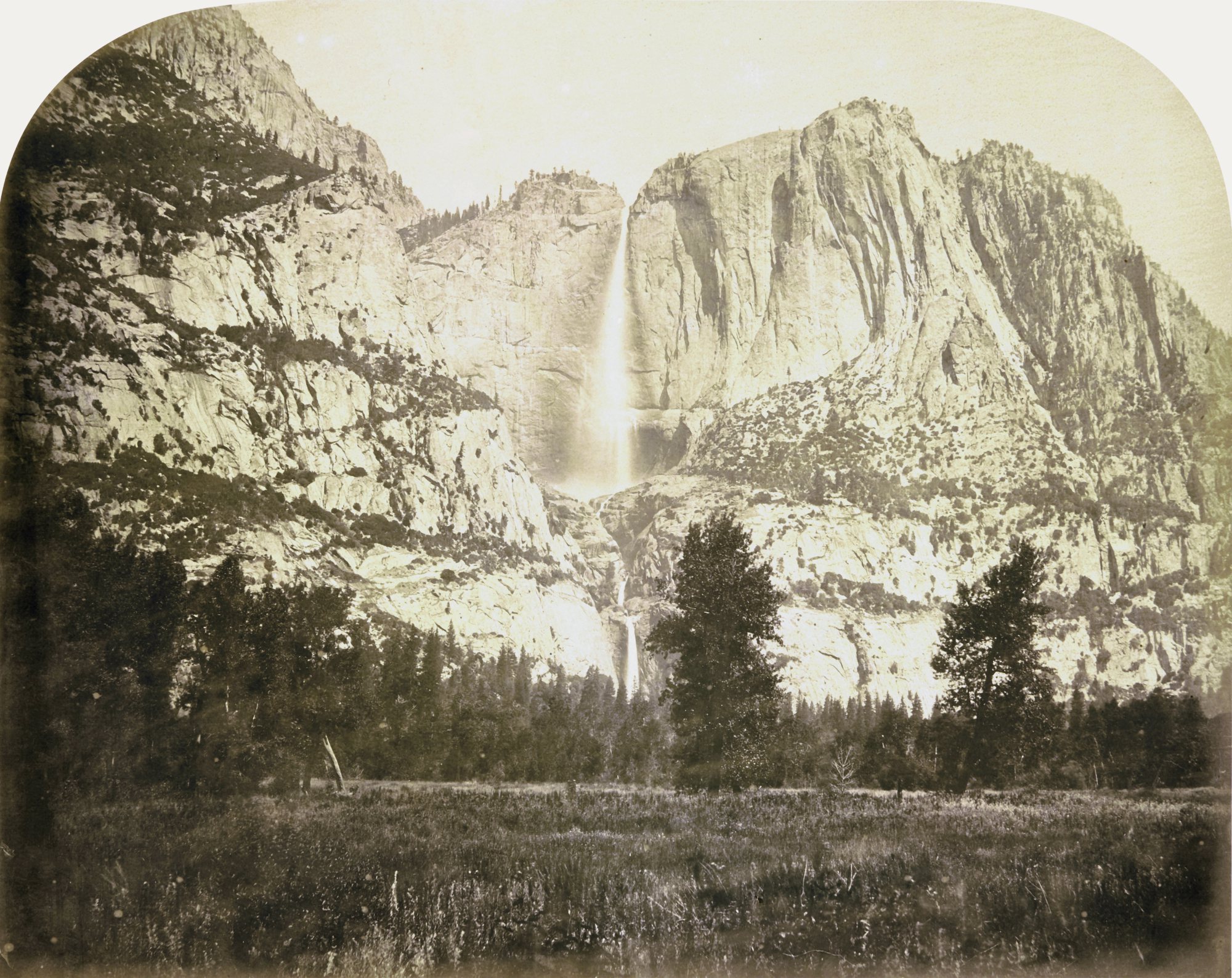 Yosemite Falls, Front View
