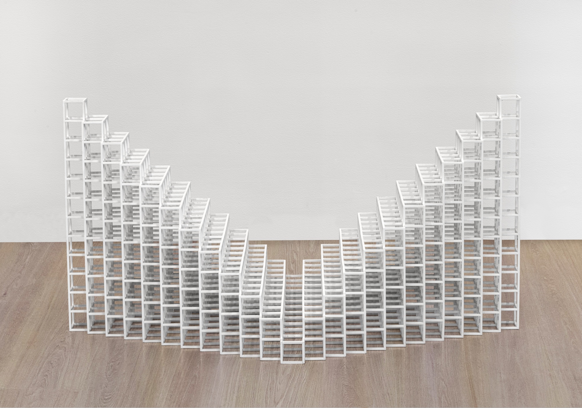 Sol LeWitt — Low in the Center