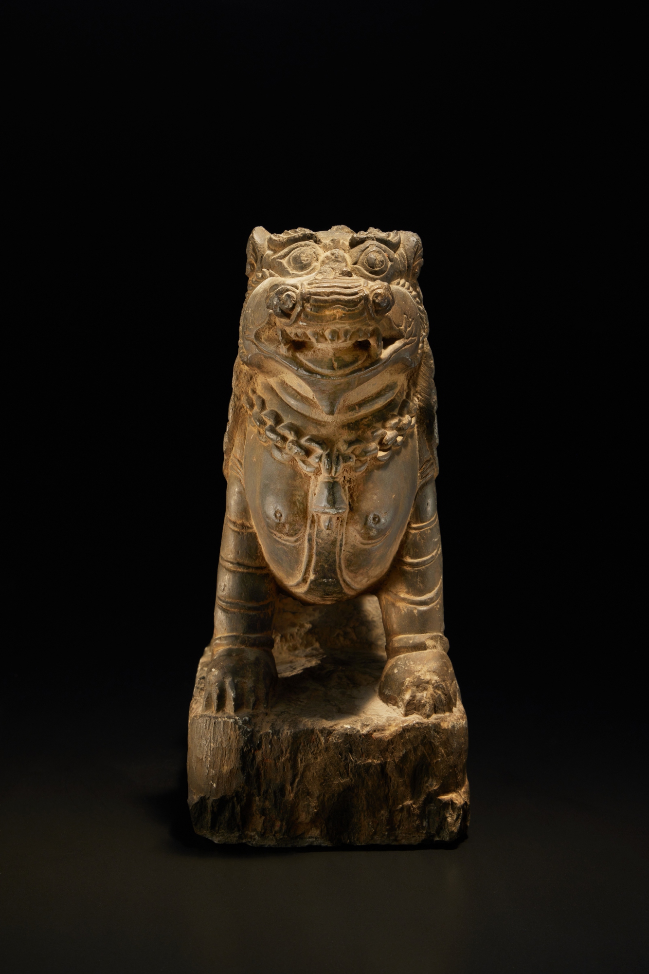 A gray schist figure of a lion — A grey schist figure of a lion Nepal, 17th century