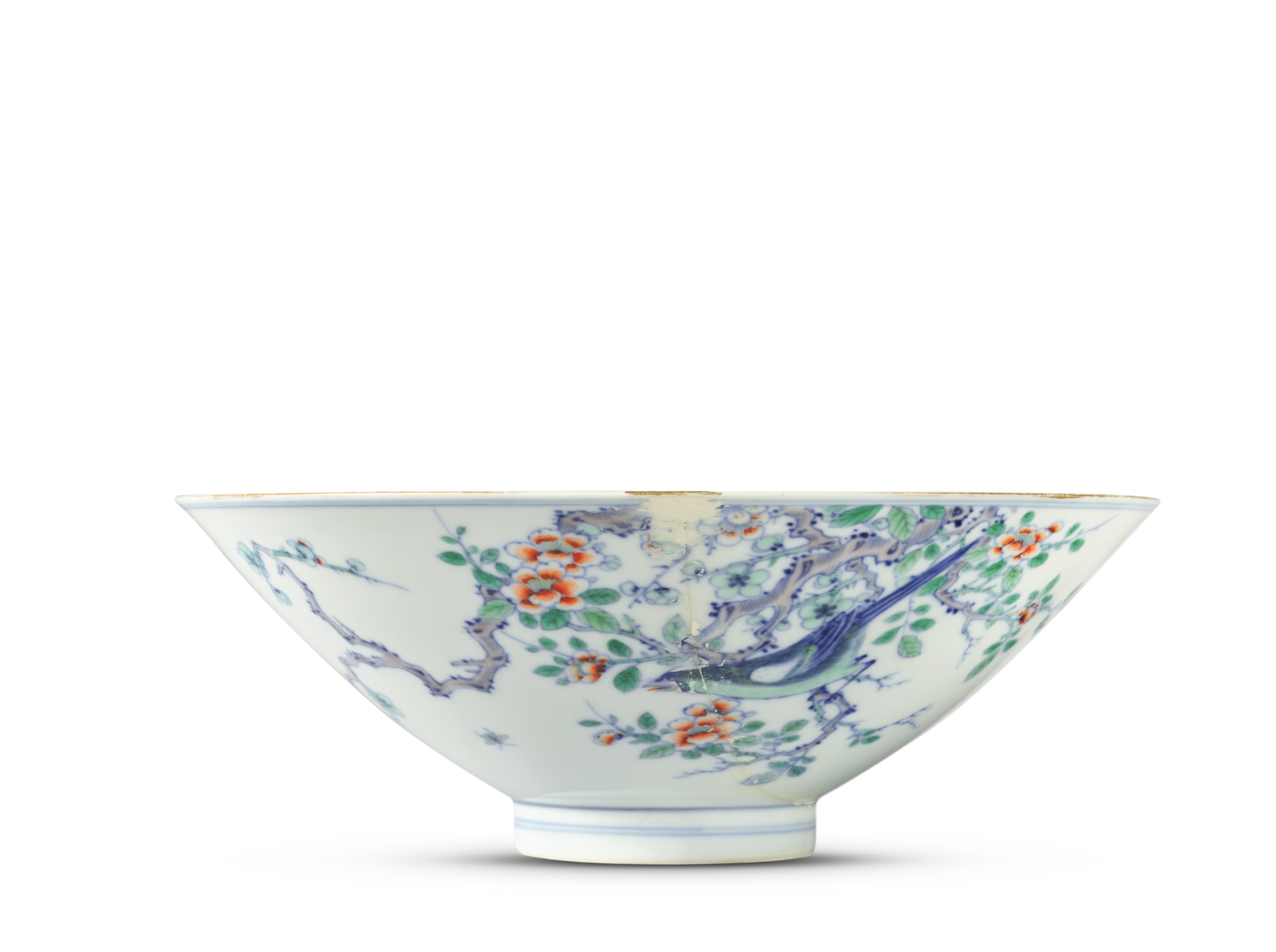 A doucai 'bird and flower' conical bowl — 清雍正 鬥彩花鳥紋笠式盌 《大清雍正年製》款