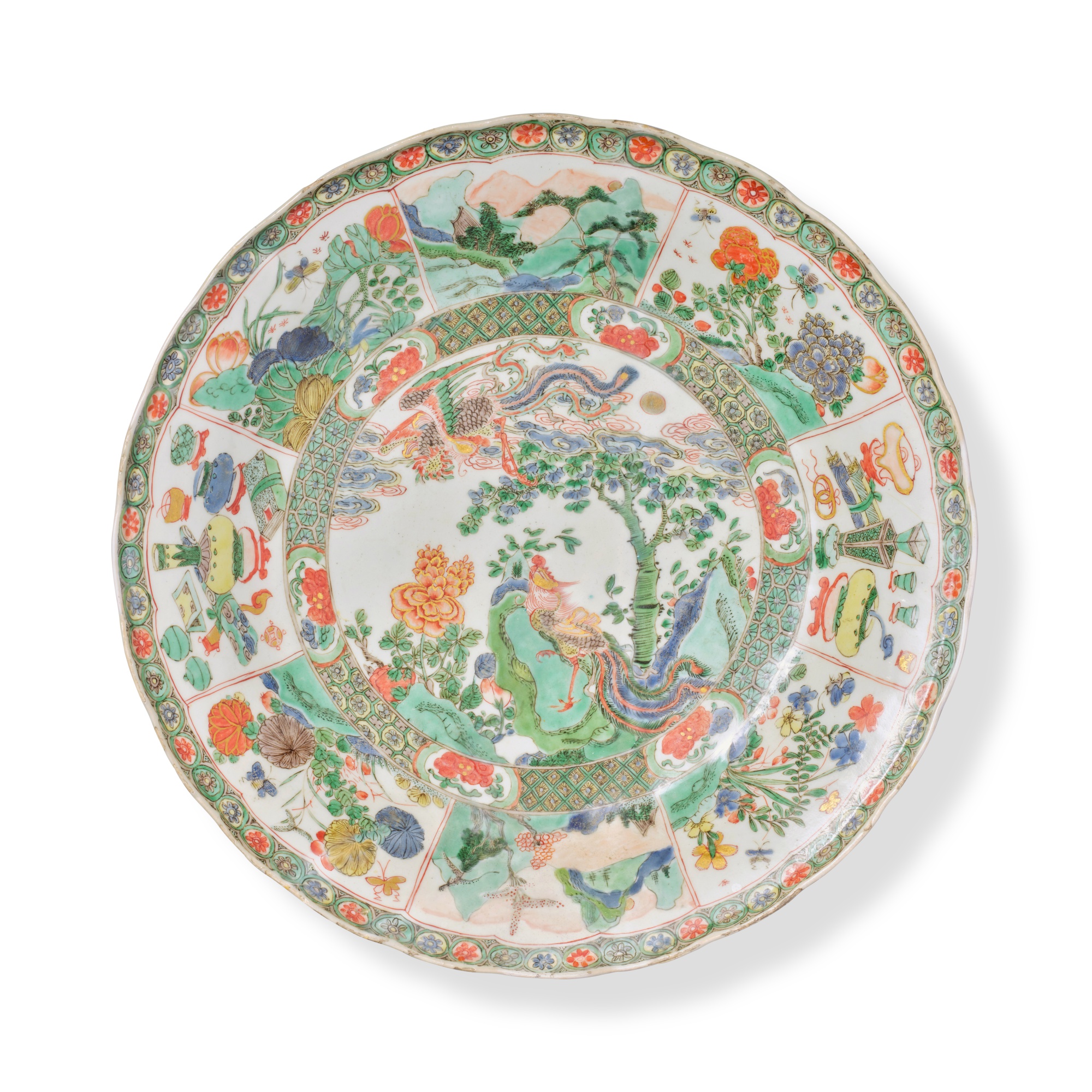 A famille-verte 'phoenix' fluted-rim charger — 清康熙 五彩鳳凰花卉紋花口大盤
