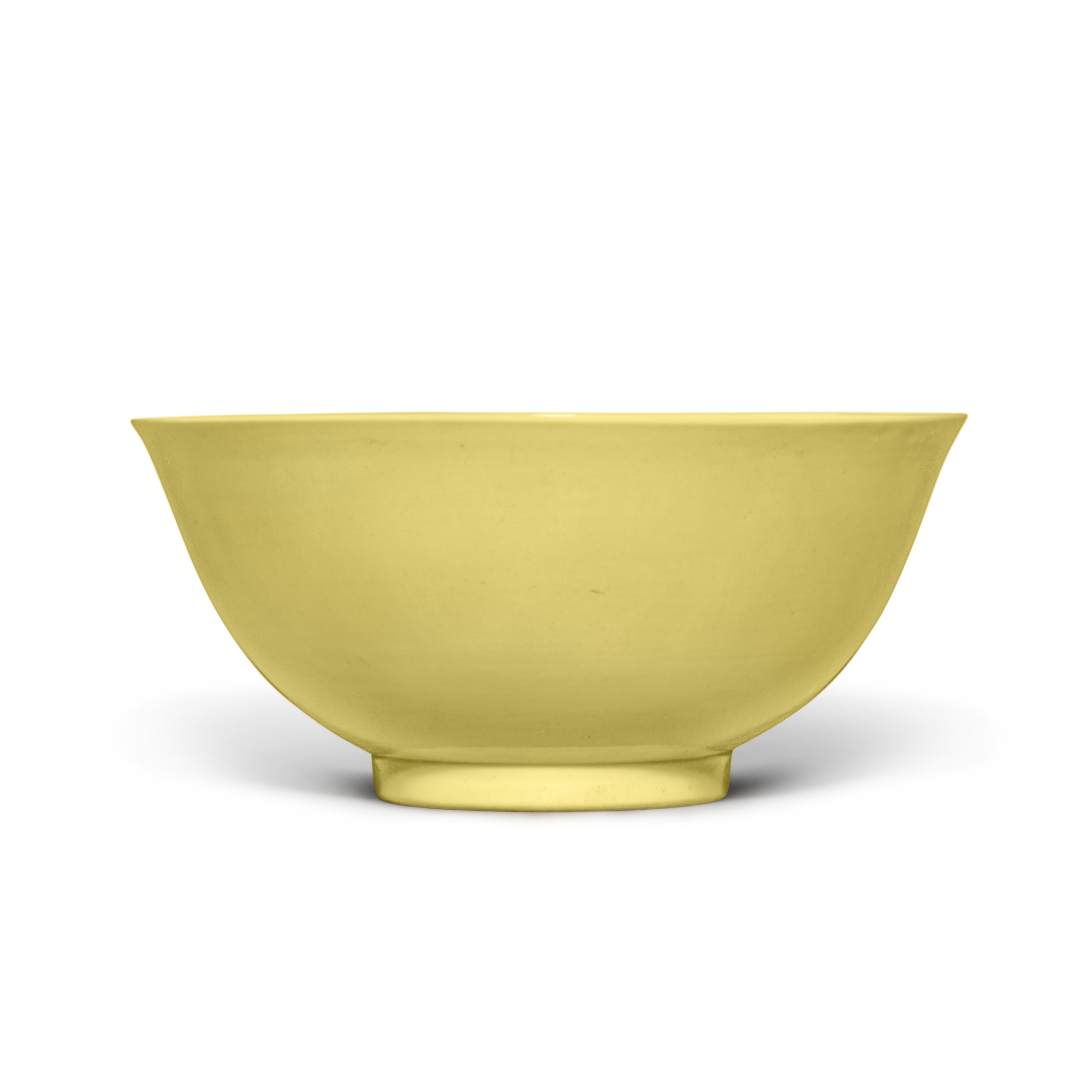 A fine and rare yellow-glazed bowl — 清雍正 黃釉盌 《大清雍正年製》款