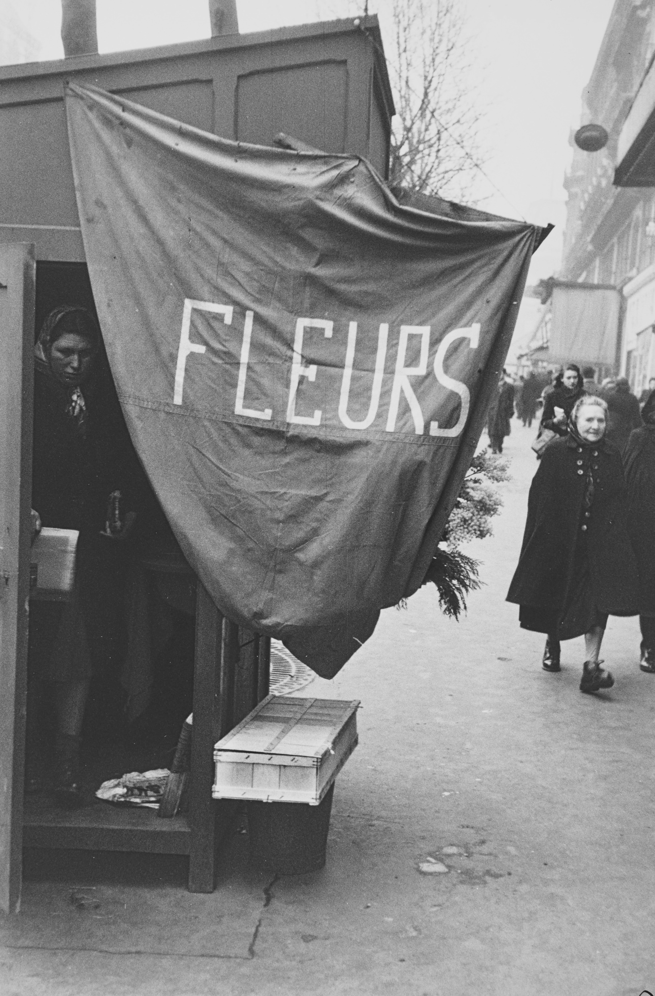 Robert Frank — 'Paris' (Place de l'Étoile)