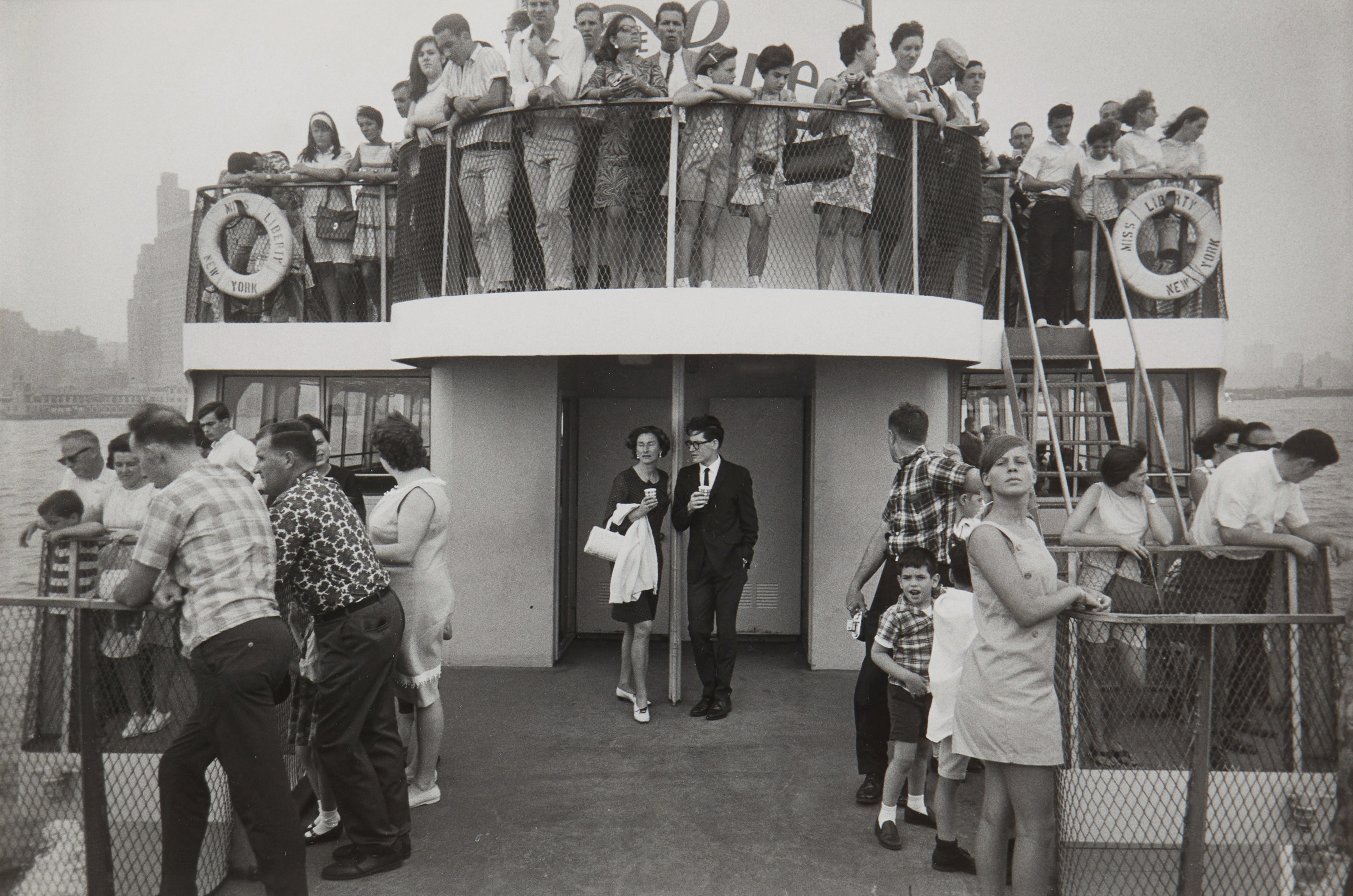 Garry Winogrand — Statue of Liberty Ferry, New York (Circle Line)