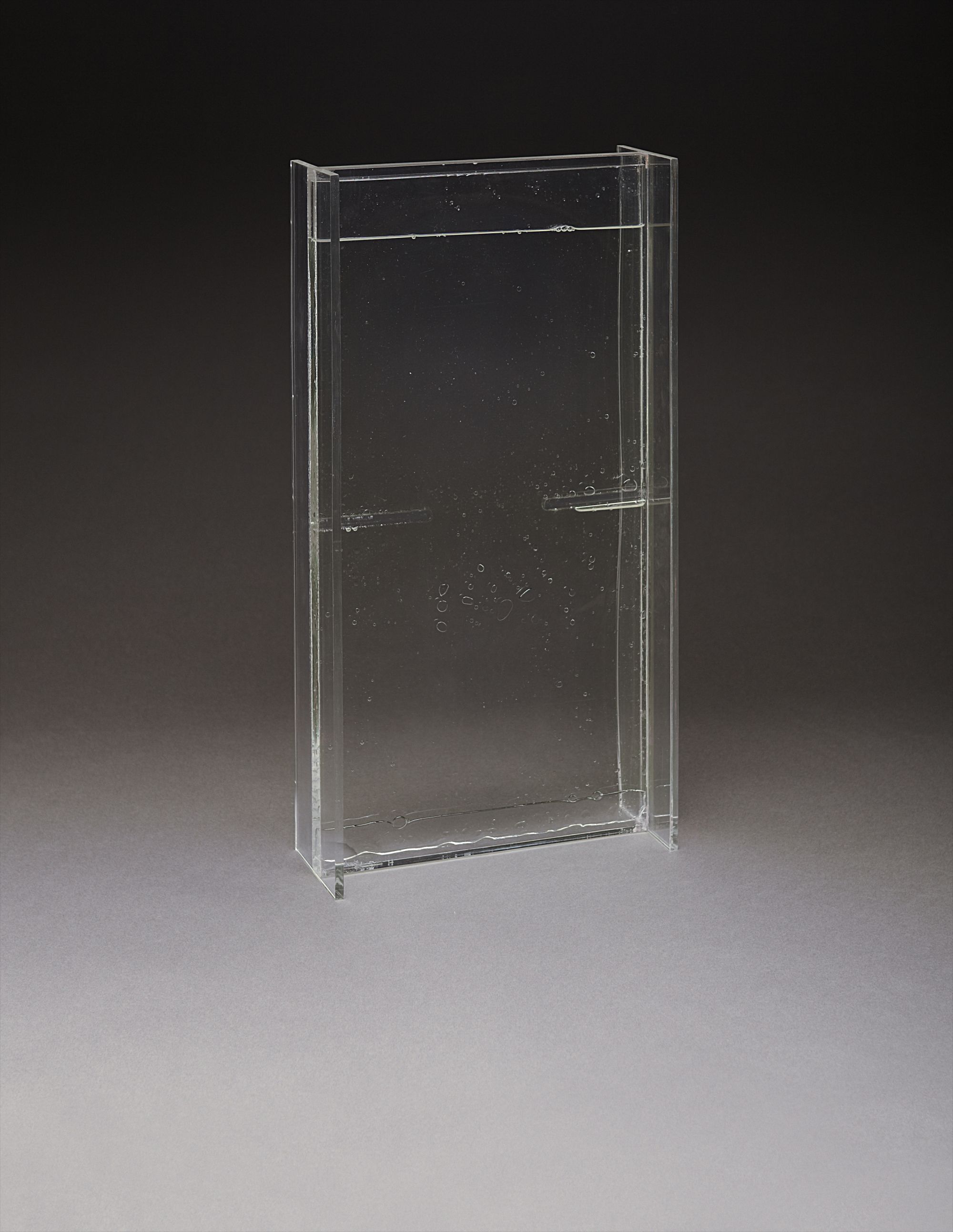 Hans Haacke — Obstructed Flow