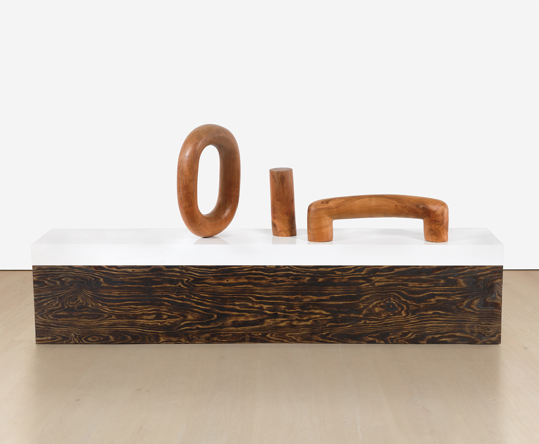 Claudia Comte — Tubes 4 (O, i, n)