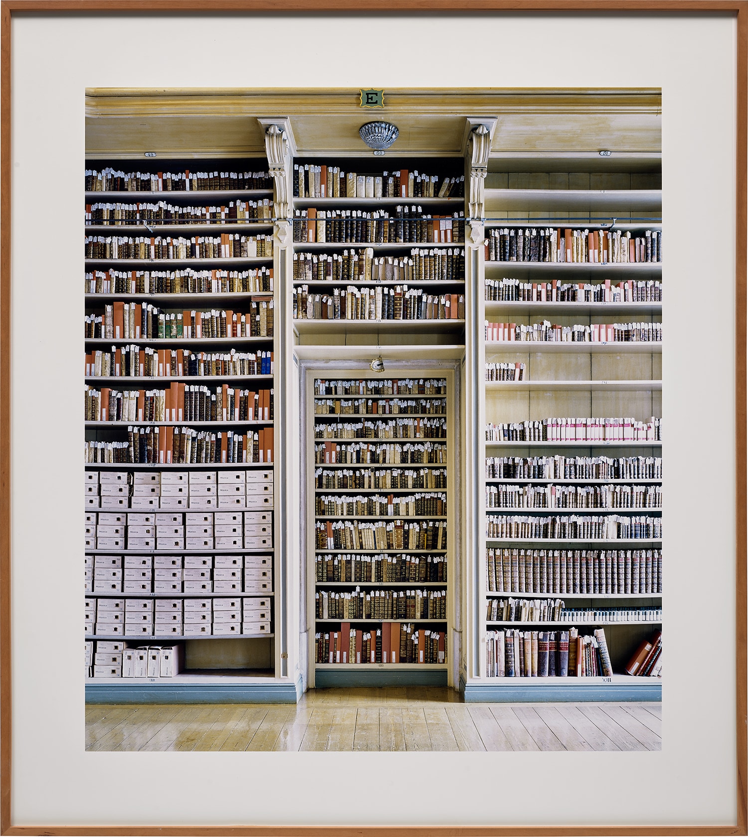 Candida Höfer — Biblioteca do Palacio Nacional da Ajuda Lisboa I