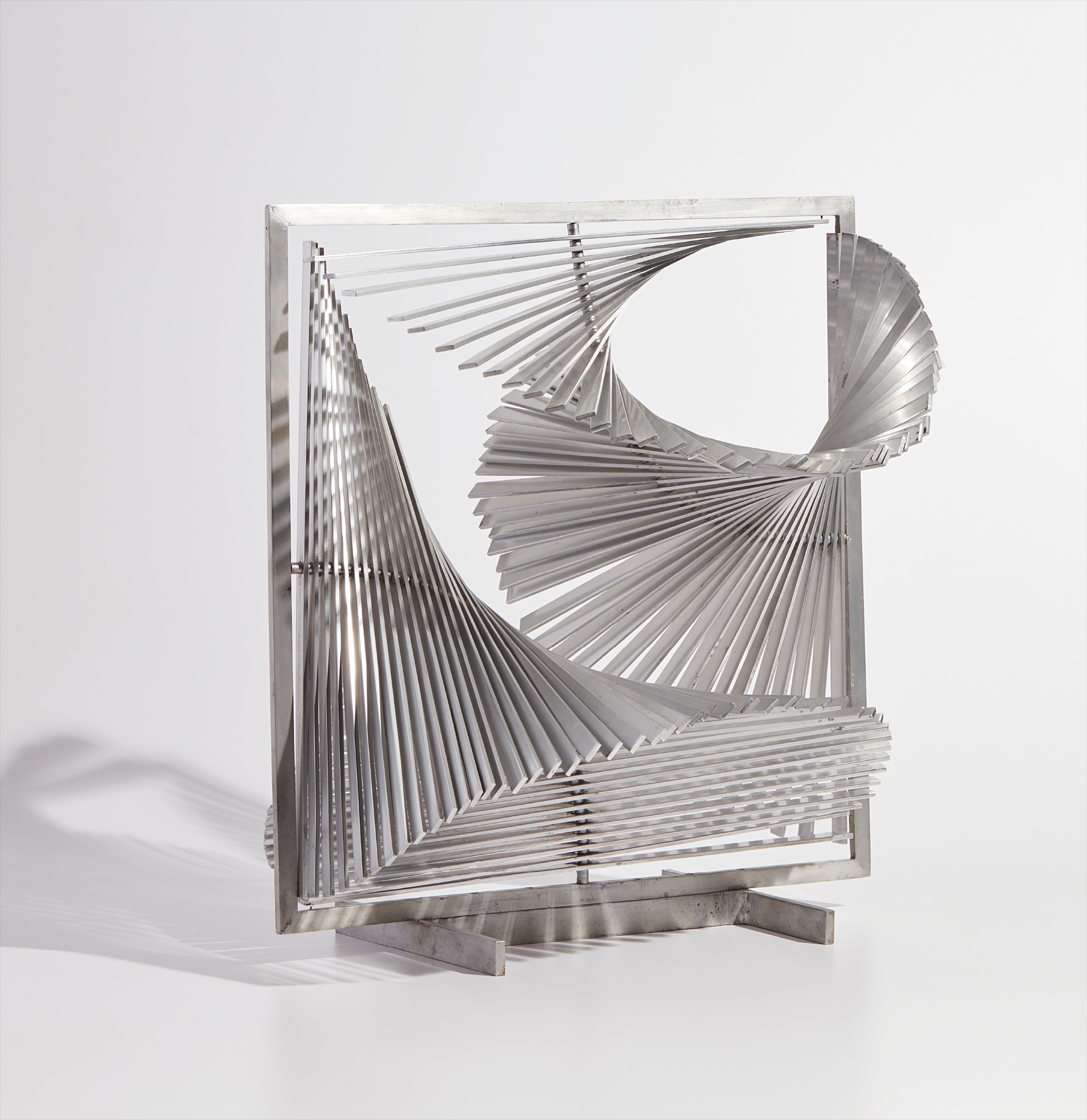 Ary Brizzi — Construcción a partir de dos arcos de circunferencia