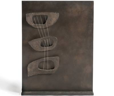 Maquette, Three Forms in Echelon