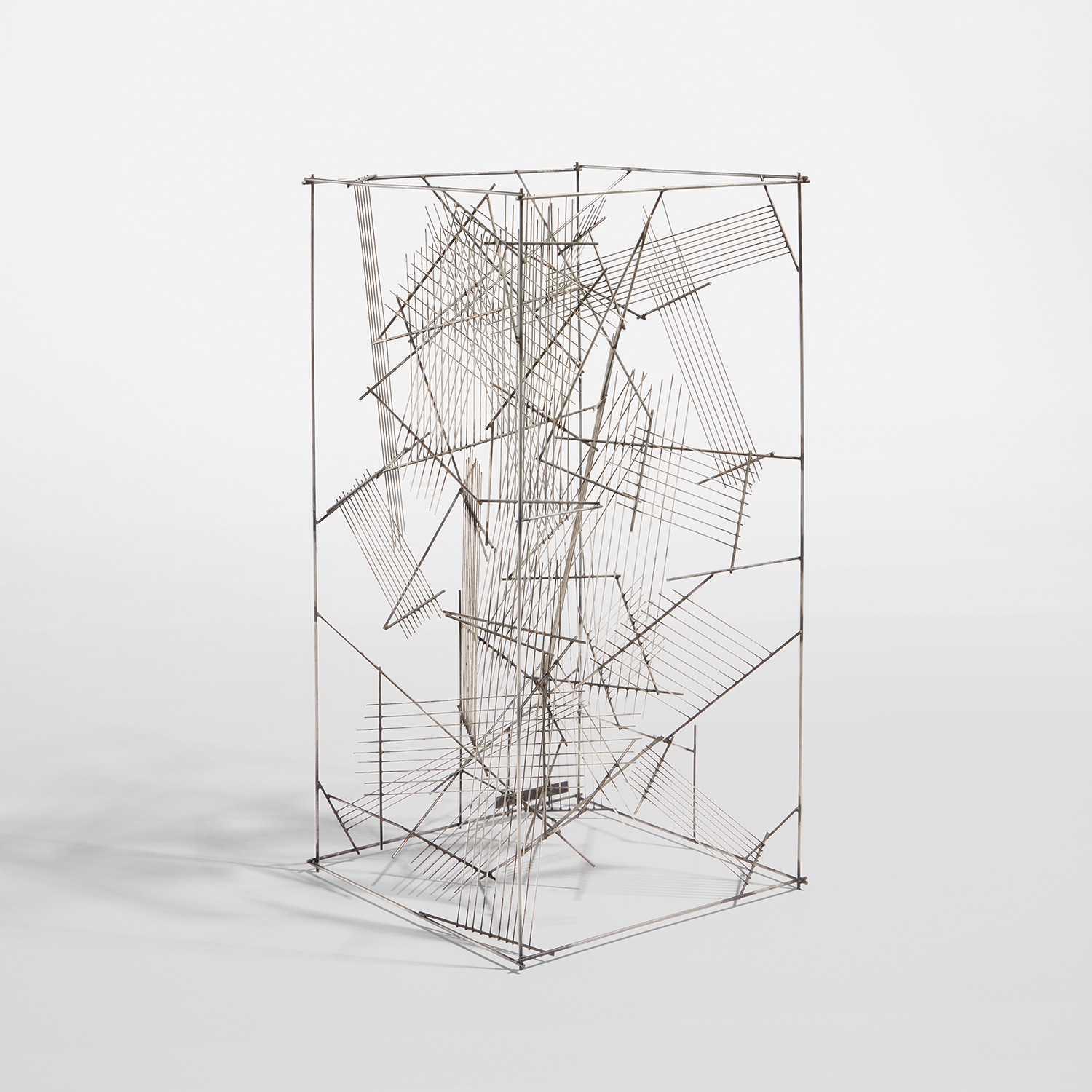 incised with the artist's signature and date "LEON FERRARI 1983" on a metal plate affixed to the sculpture