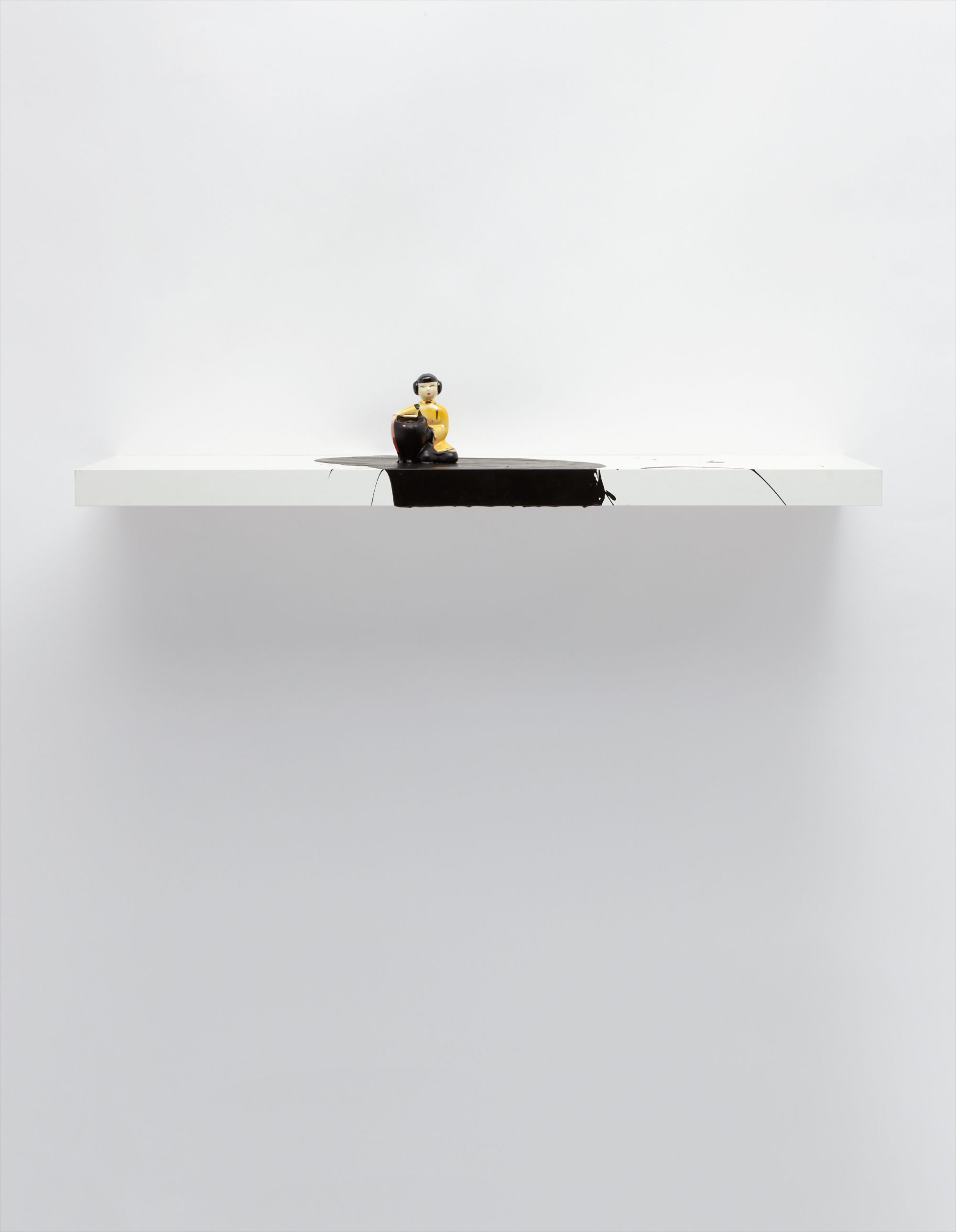 Liliana Porter — Black Drips