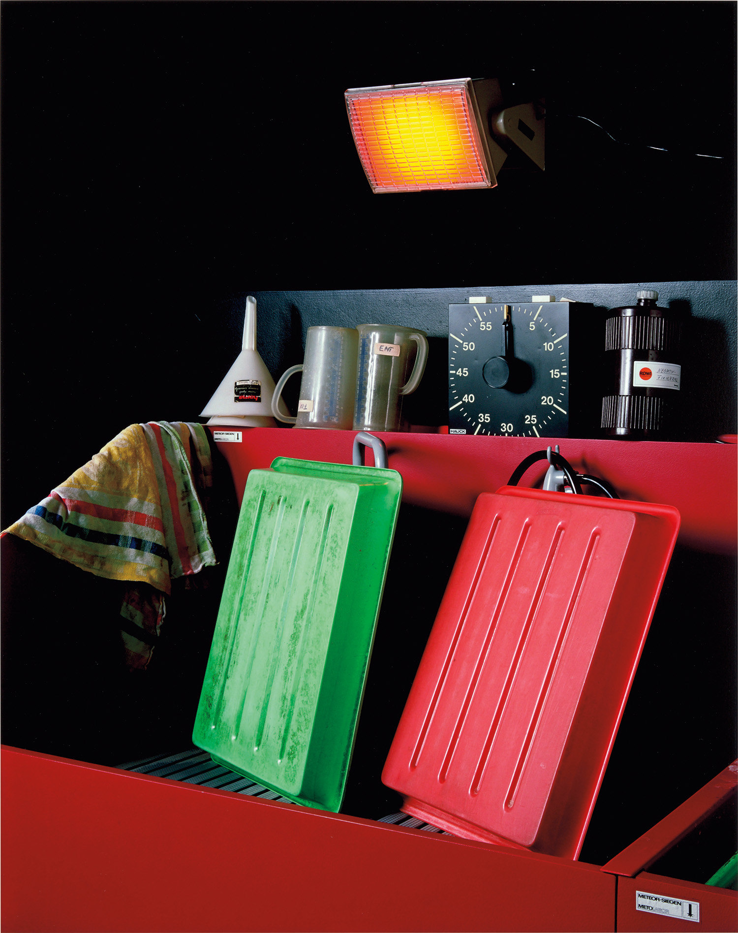 Fachhochschule Aachen, Fachbereich Gestaltung, Studiengang: Visuelle Kommunikation, Fotolabor für Studenten, Boxgraben 100, Aachen, November 8, 2010