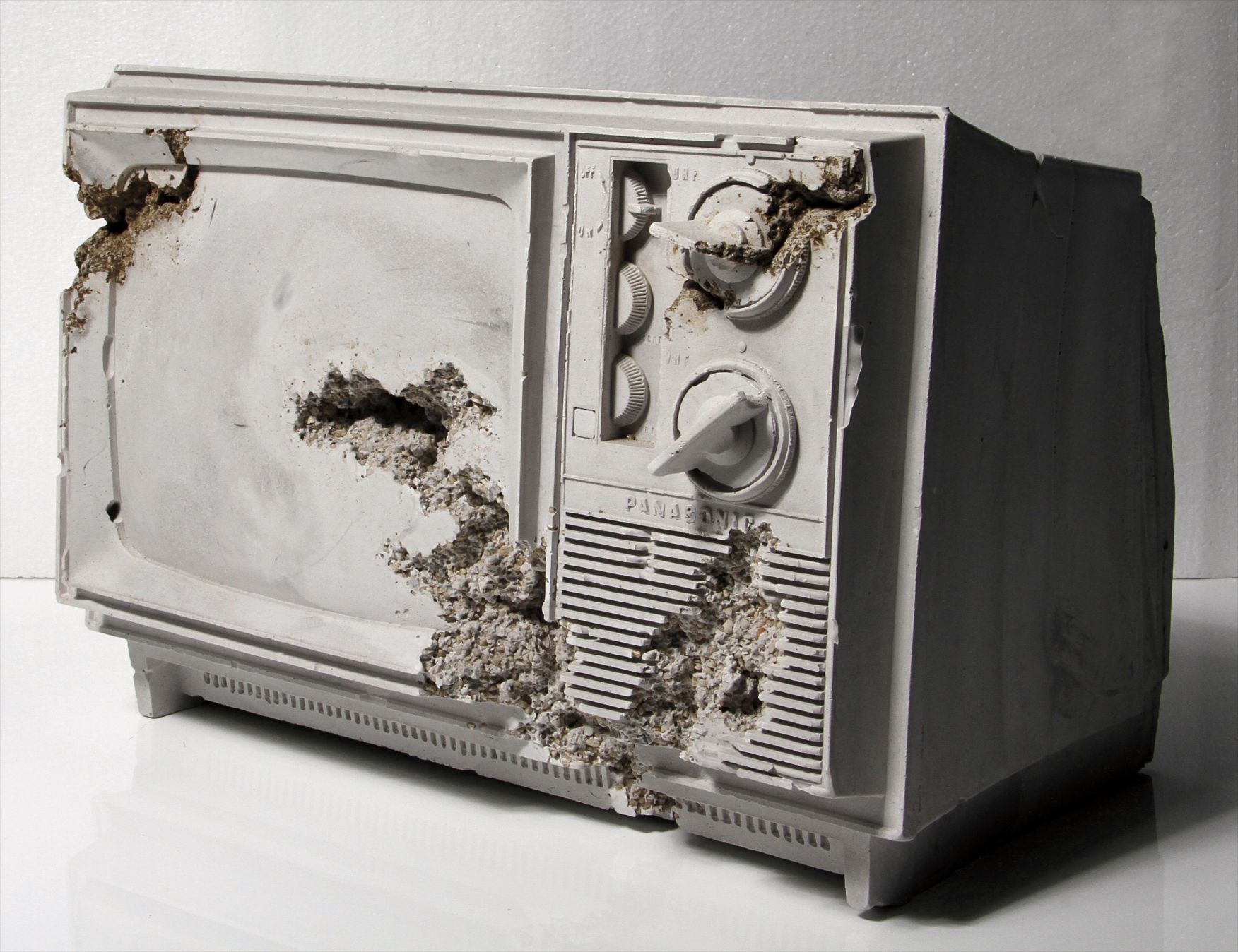 Daniel Arsham — Glacial Rock Television