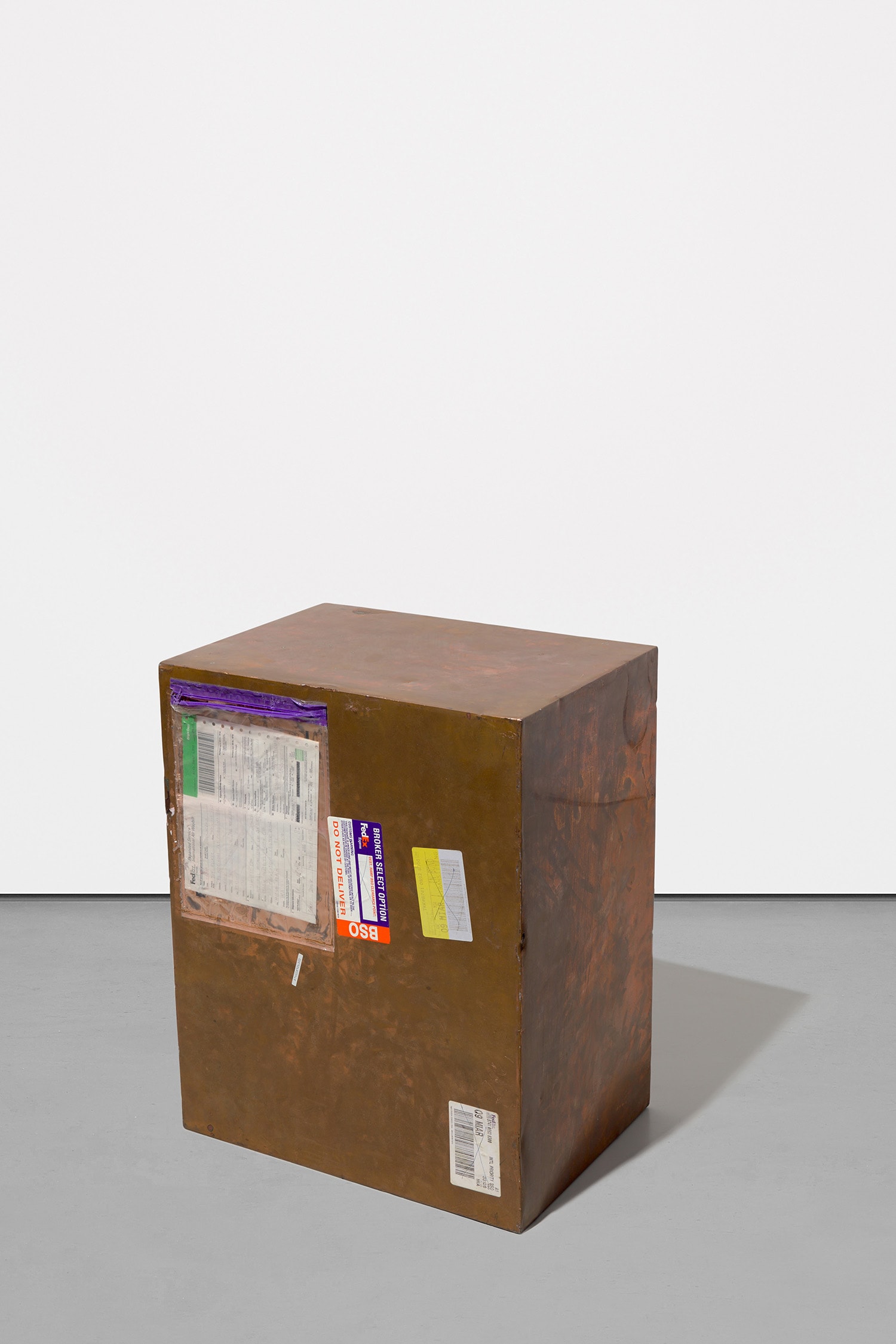 Walead Beshty — FedEx® Large Kraft Box ©2004 FEDEX 155143 REV 10/04 SSCC, International Priority, Los Angeles–Beijing trk#875468976018, September 08–14, 2011, International Priority, Beijing–Miami trk#874108926300, November 23–28, 2011, Priority Overnight, Miami–Boston trk#875575040808, January 18–19, 2012