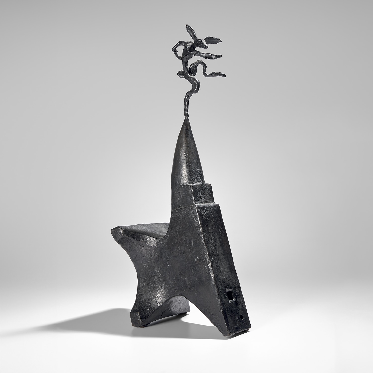 Barry Flanagan — Small Nijinsky on Anvil