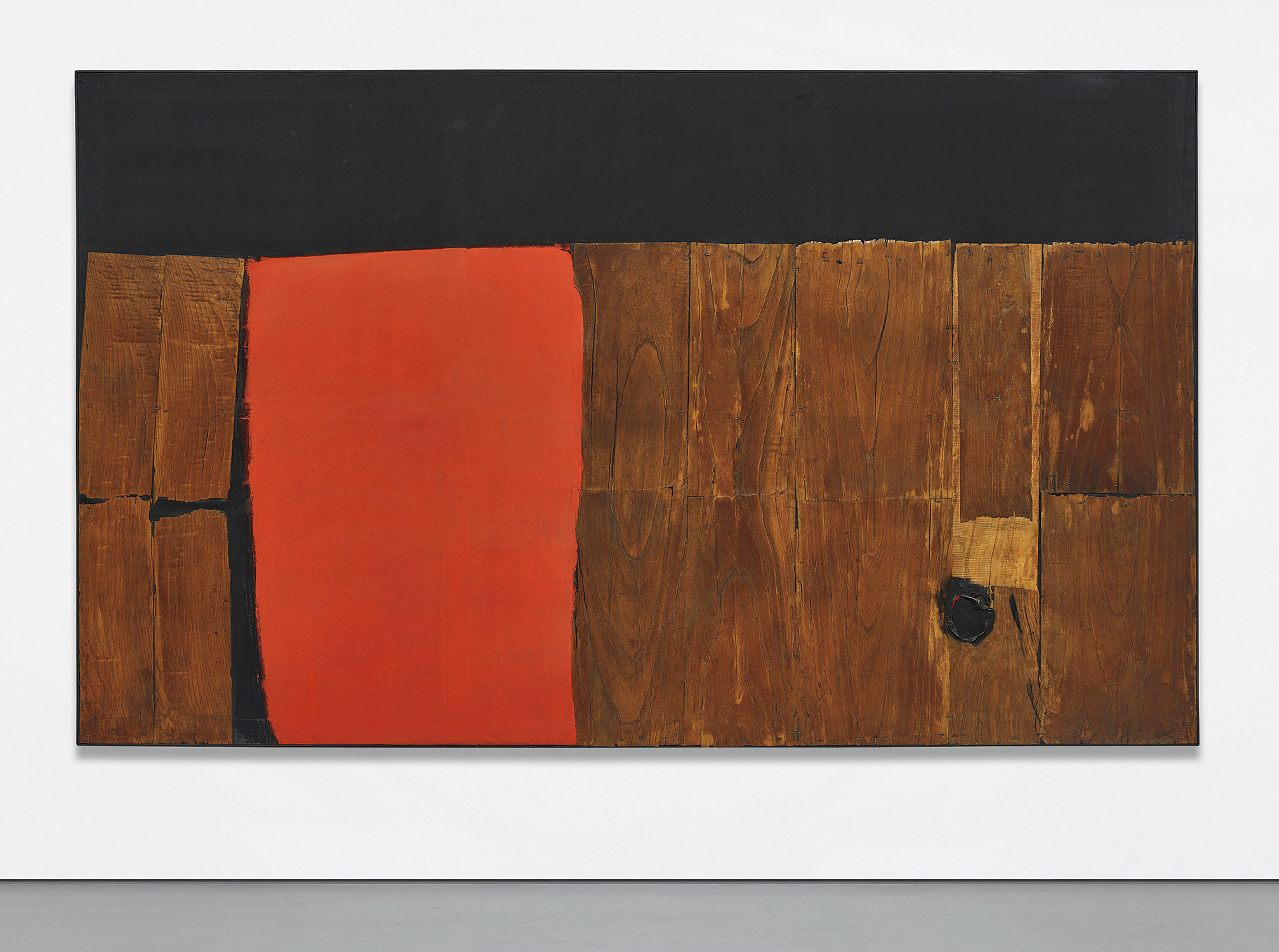 Alberto Burri — Grande legno e rosso