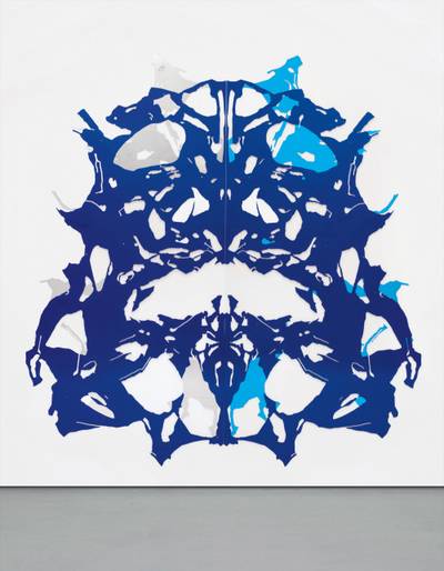 I see the right, mirrored; in the center a soft Volkswagen