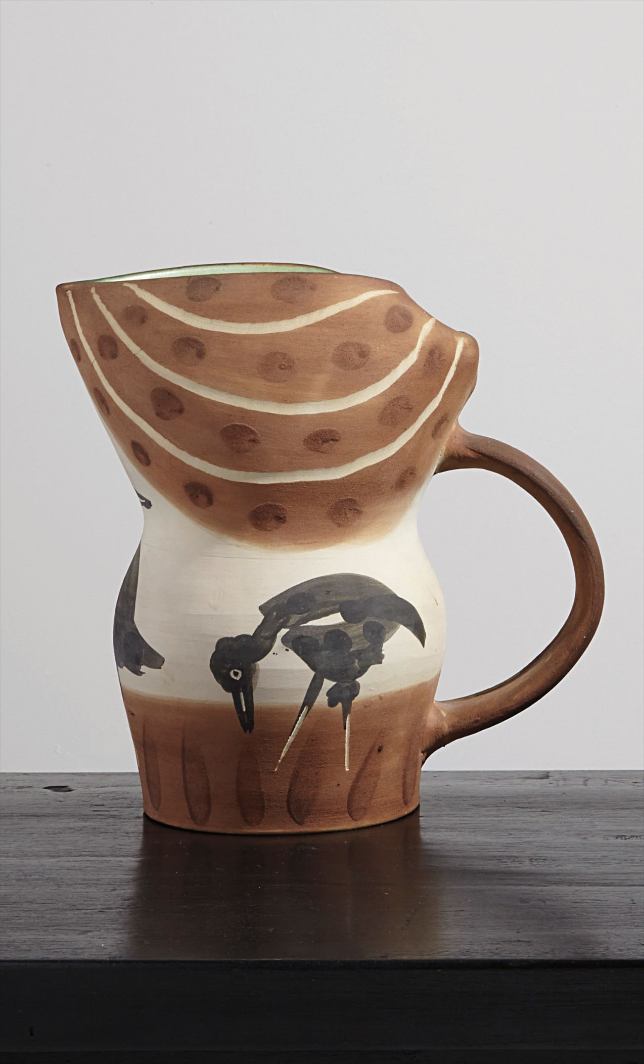 Pablo Picasso — Pitcher gothique avec des oiseaux (Gothic Pitcher with Birds)