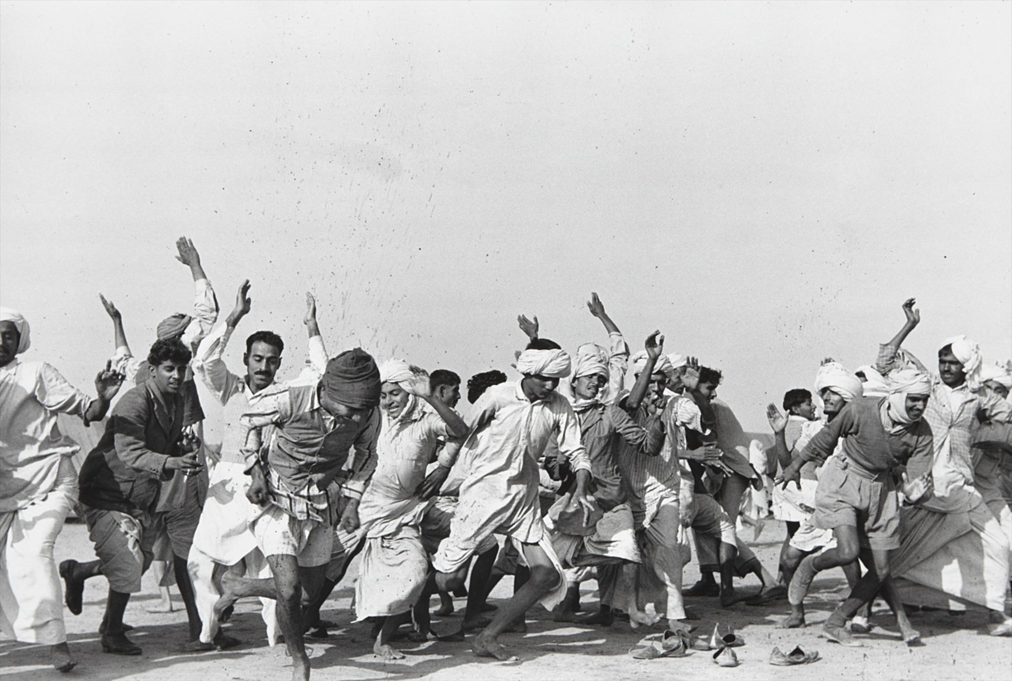 Henri Cartier-Bresson — Games in a refugee camp at Kurukshetra, Punjab, India