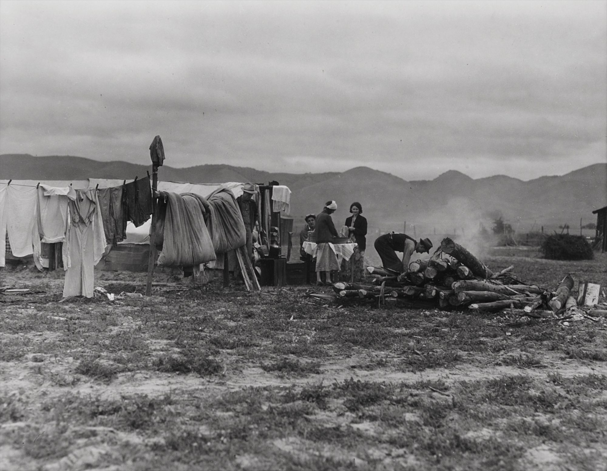 Dorothea Lange — Family at Settlement