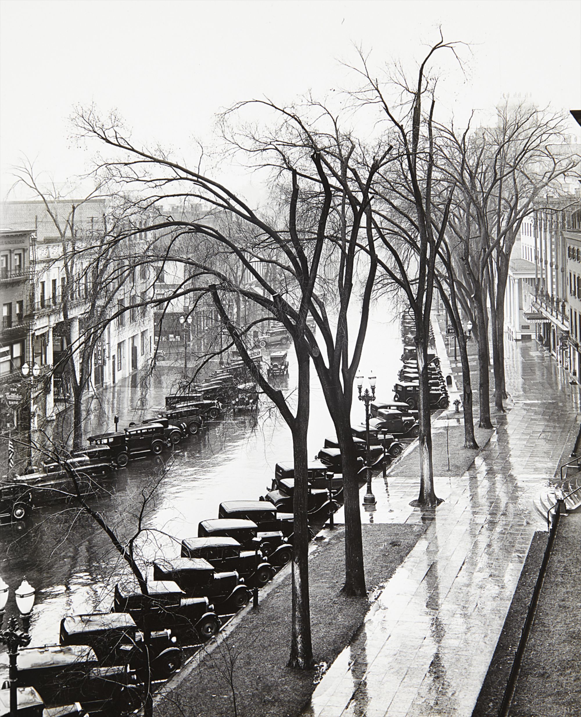 Walker Evans — Main Street, Saratoga Springs, New York