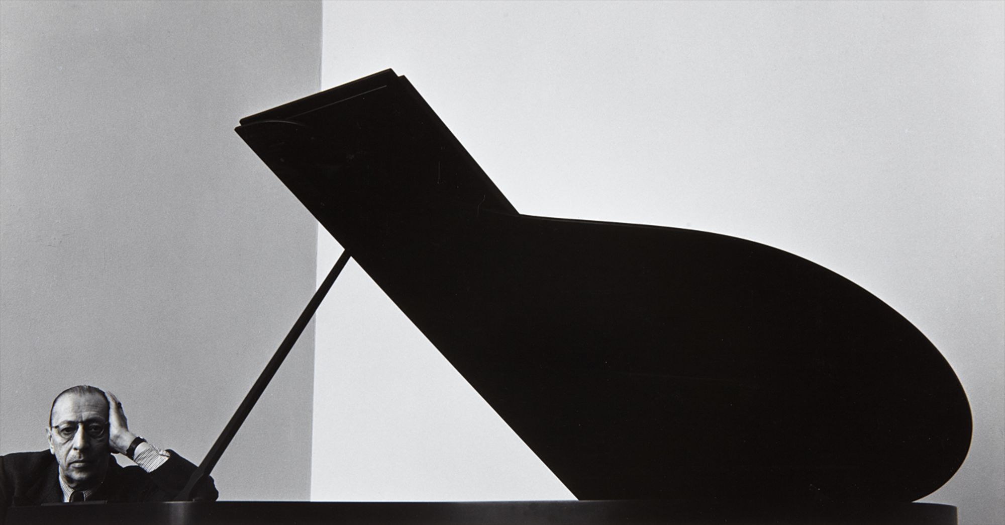 Arnold Newman — Igor Stravinsky