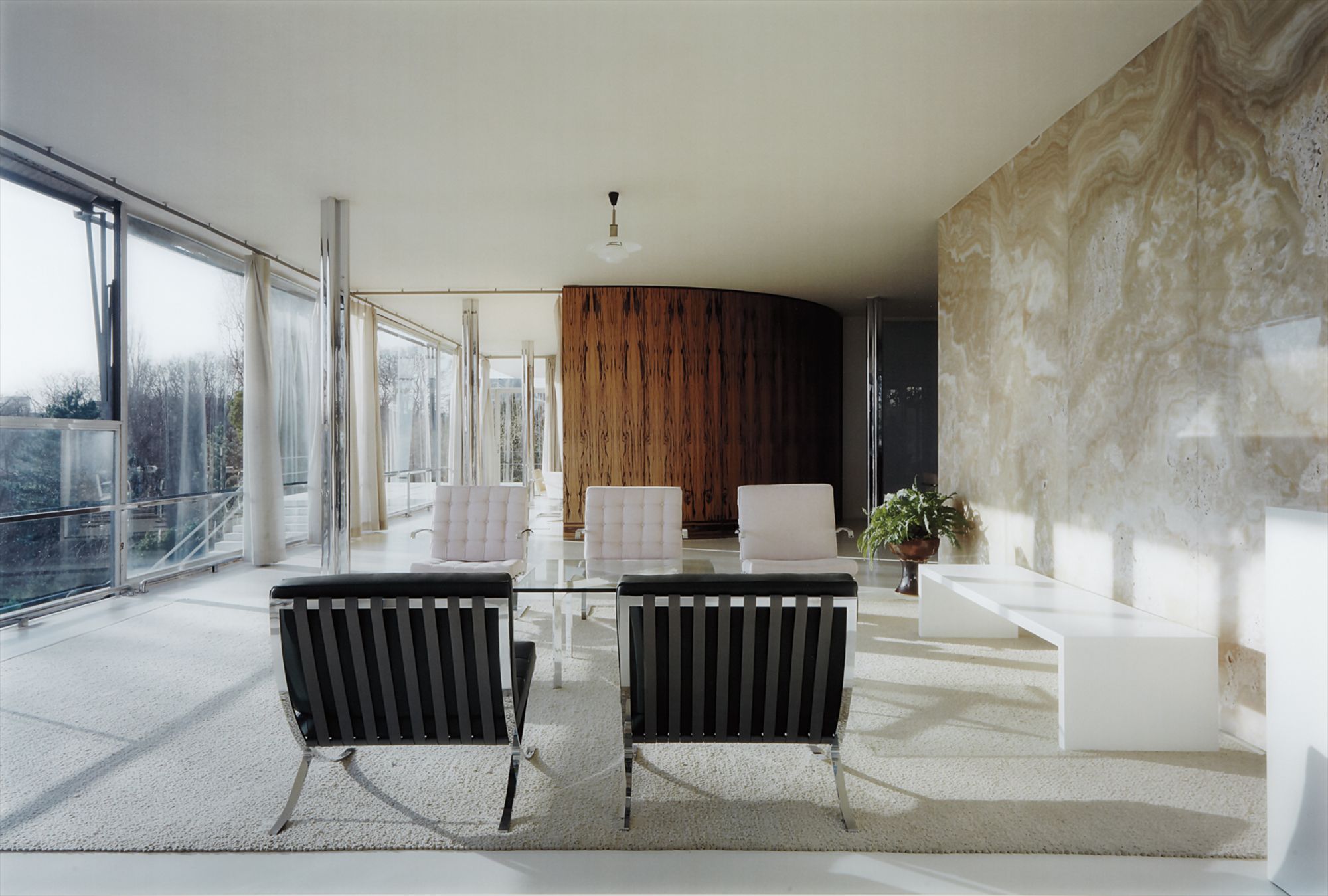 Thomas Ruff — h.t.b. 06