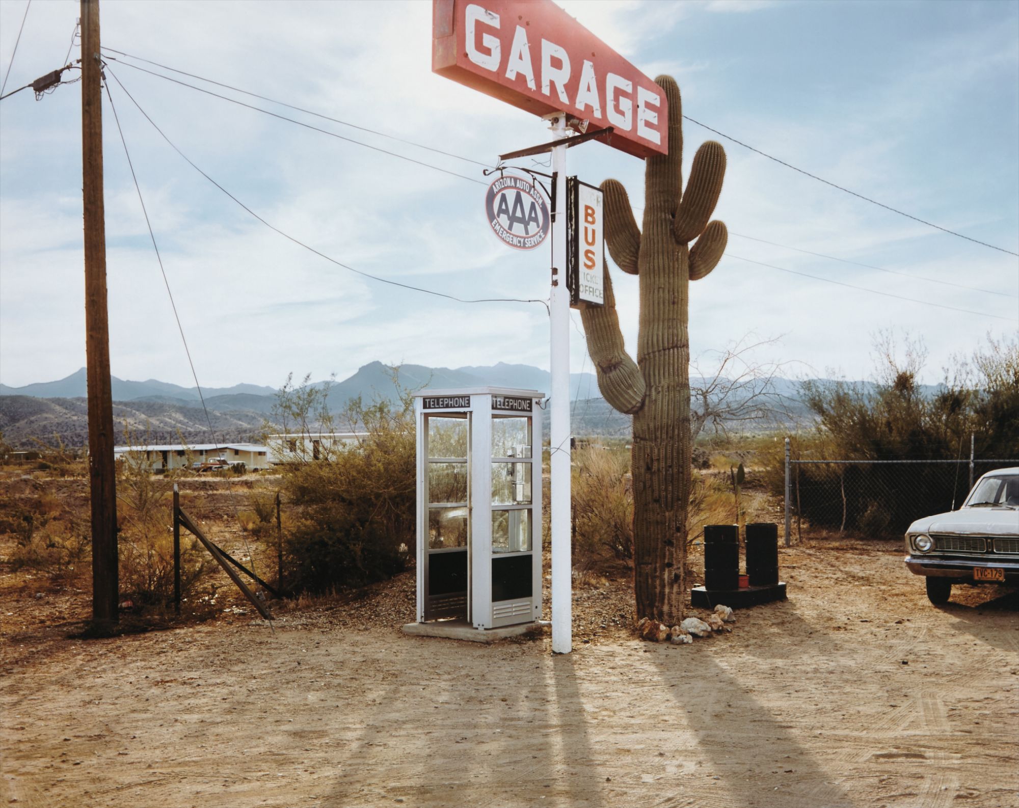 Stephen Shore — U.S. 93, Wikieup, Arizona, December 14