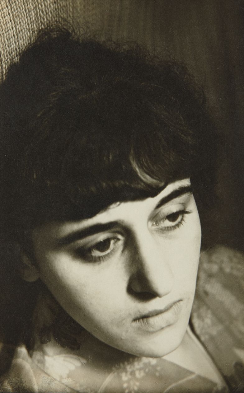 Ellen Auerbach — Portrait of Greta Stern