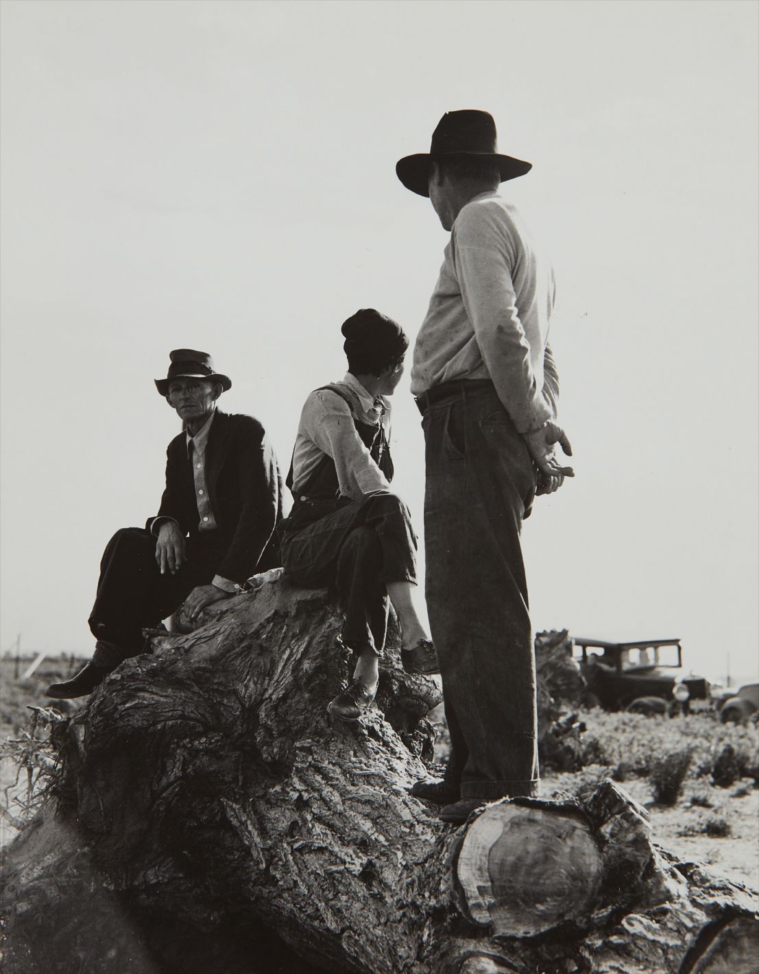 Dorothea Lange — Near Shafter, California, Migratory Laborers, February
