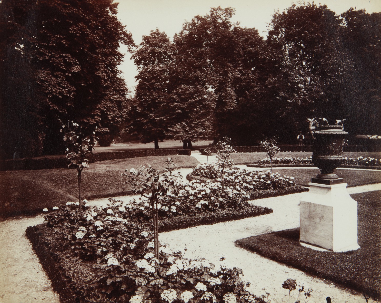 Eugène Atget — Bagatelle
