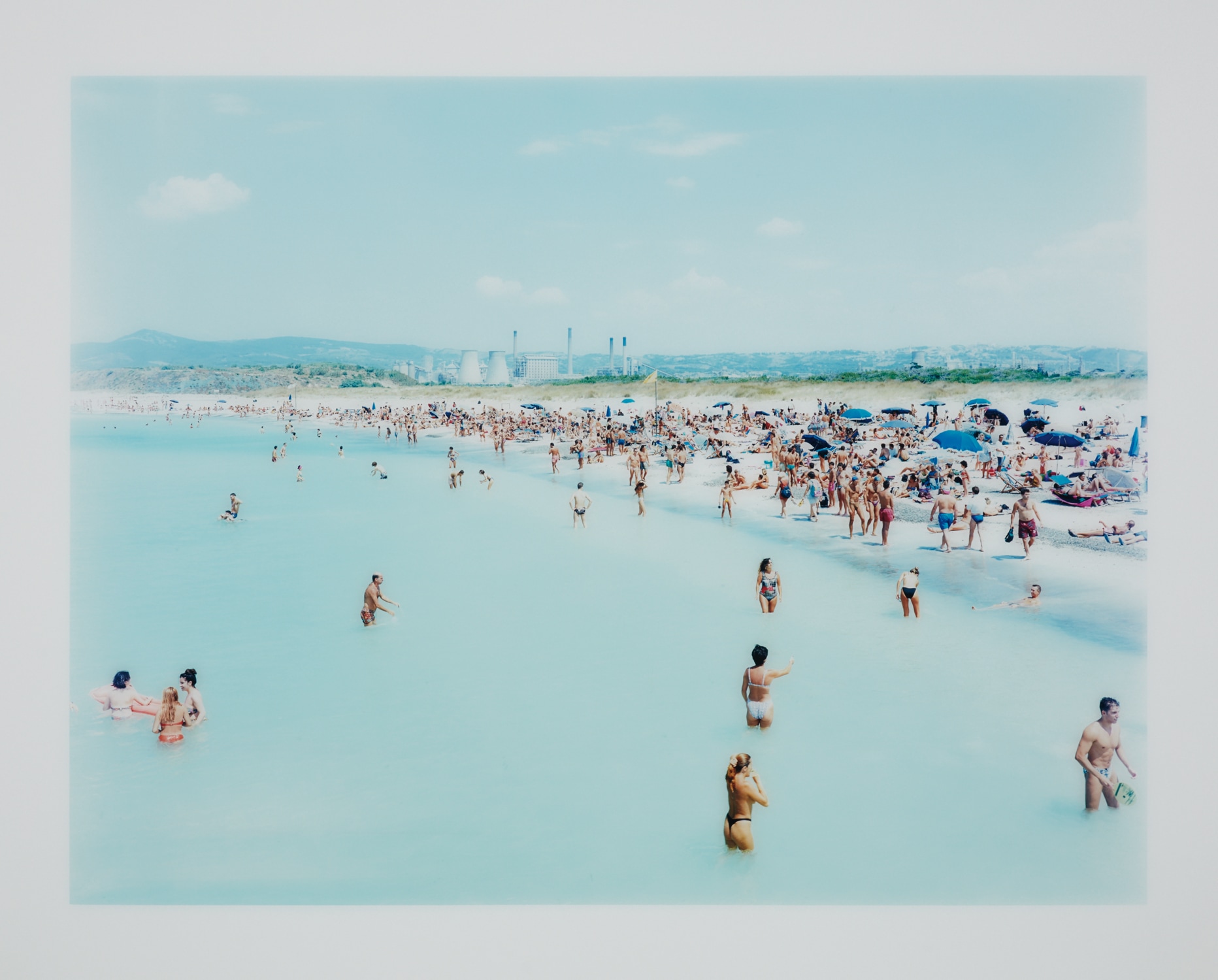 Massimo Vitali — Rosignano 3 Women
