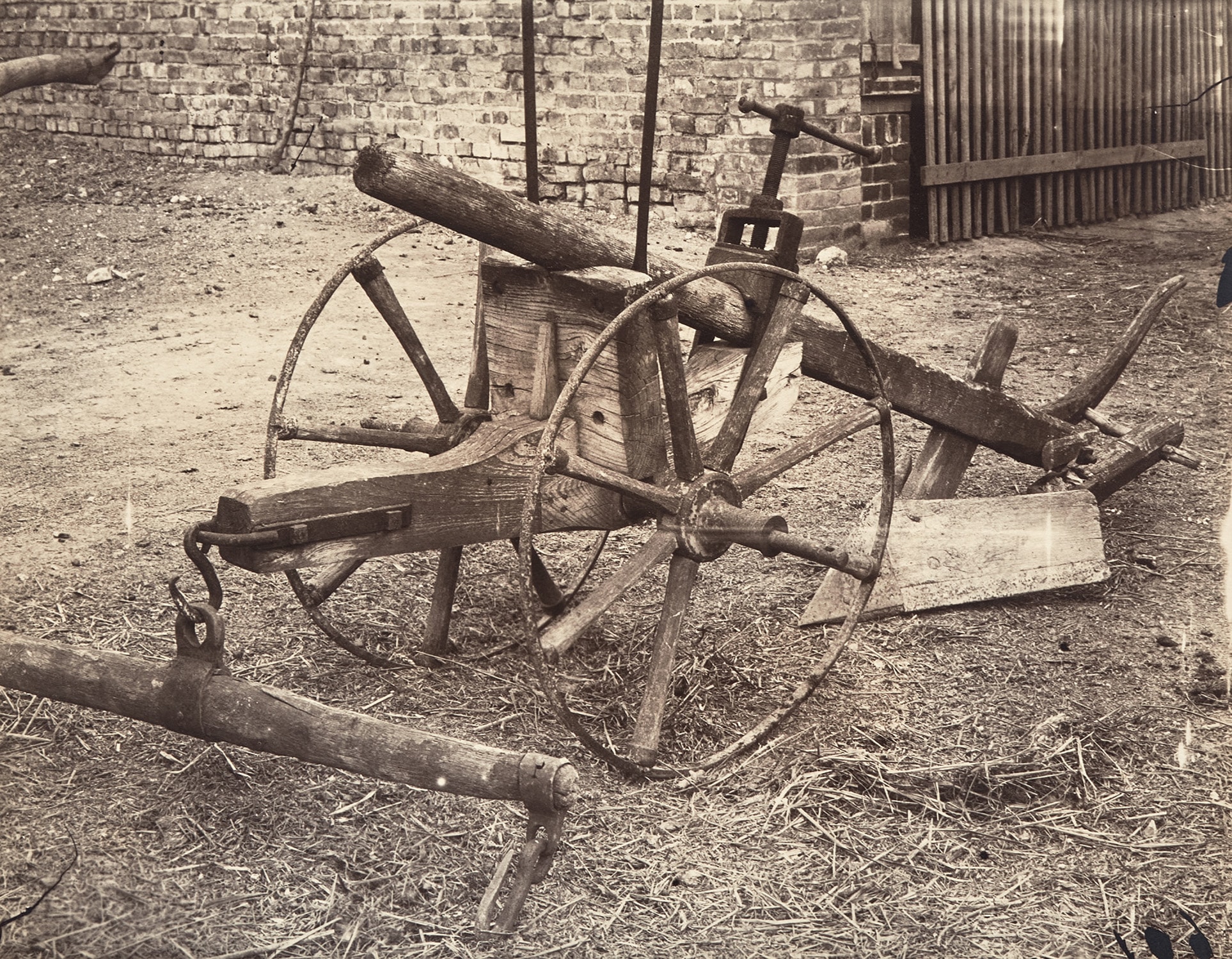 Eugène Atget — Charrue
