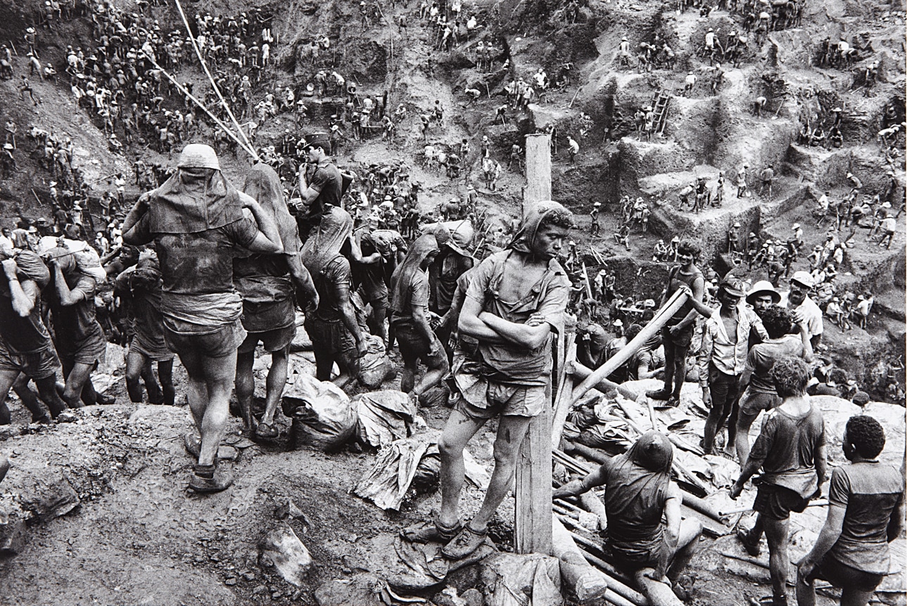 Sebastião Salgado — Serra Pelada, Brazilian gold mine