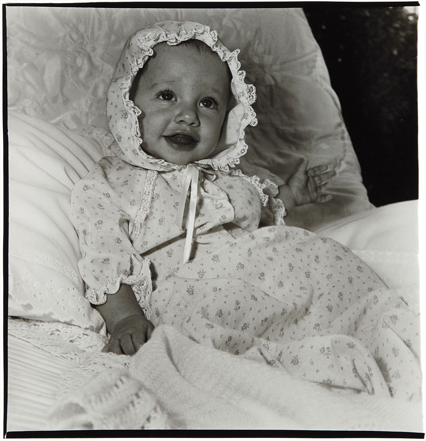 Diane Arbus — Baby in a lacey bonnet, N.Y.C.