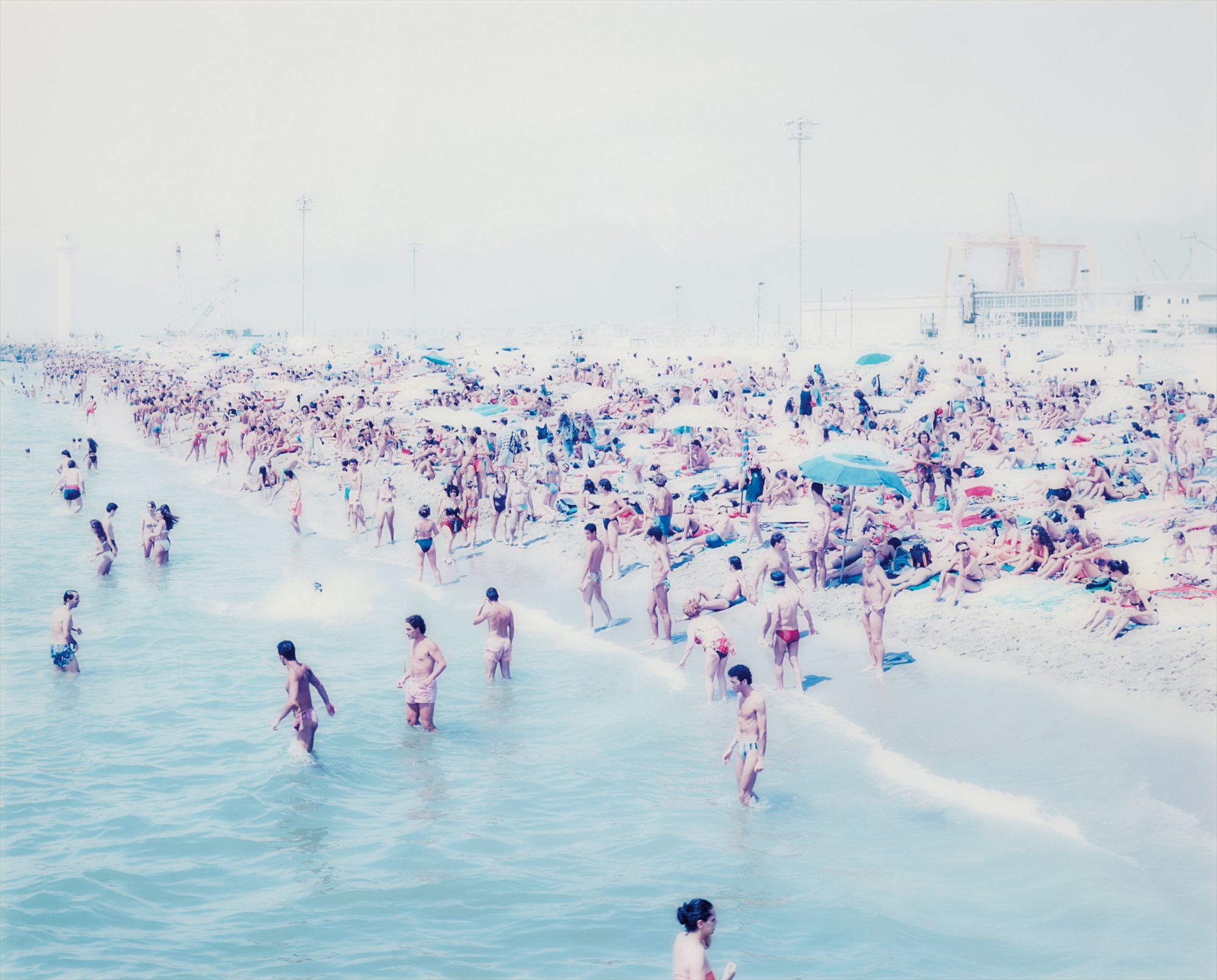 Massimo Vitali — Viareggio Sun One