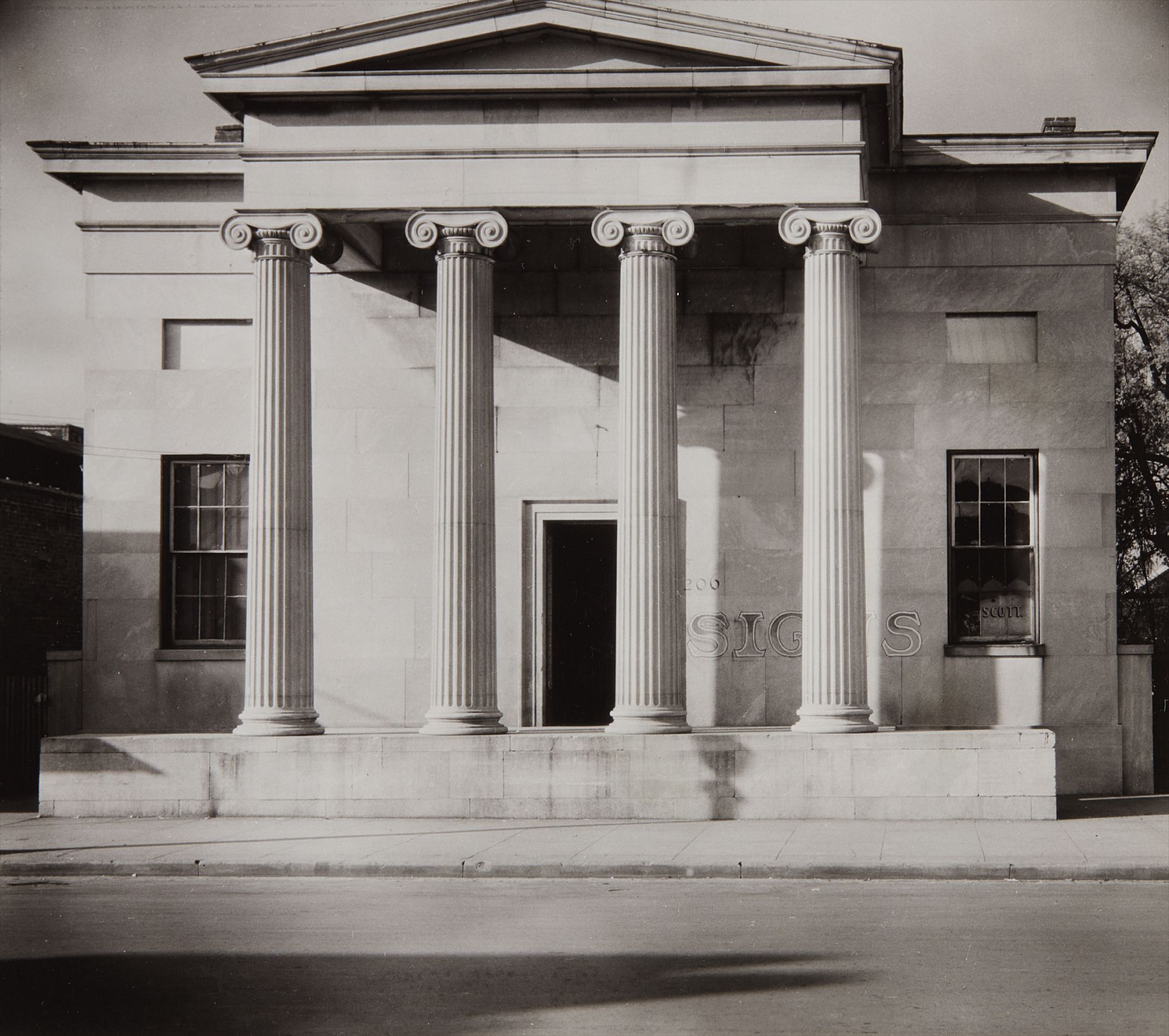 Walker Evans — Greek Revival Building, Natchez, Mississippi