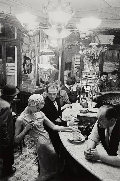 Paris, for Jardin des Modes, at 'Le Chien Qui Fume'