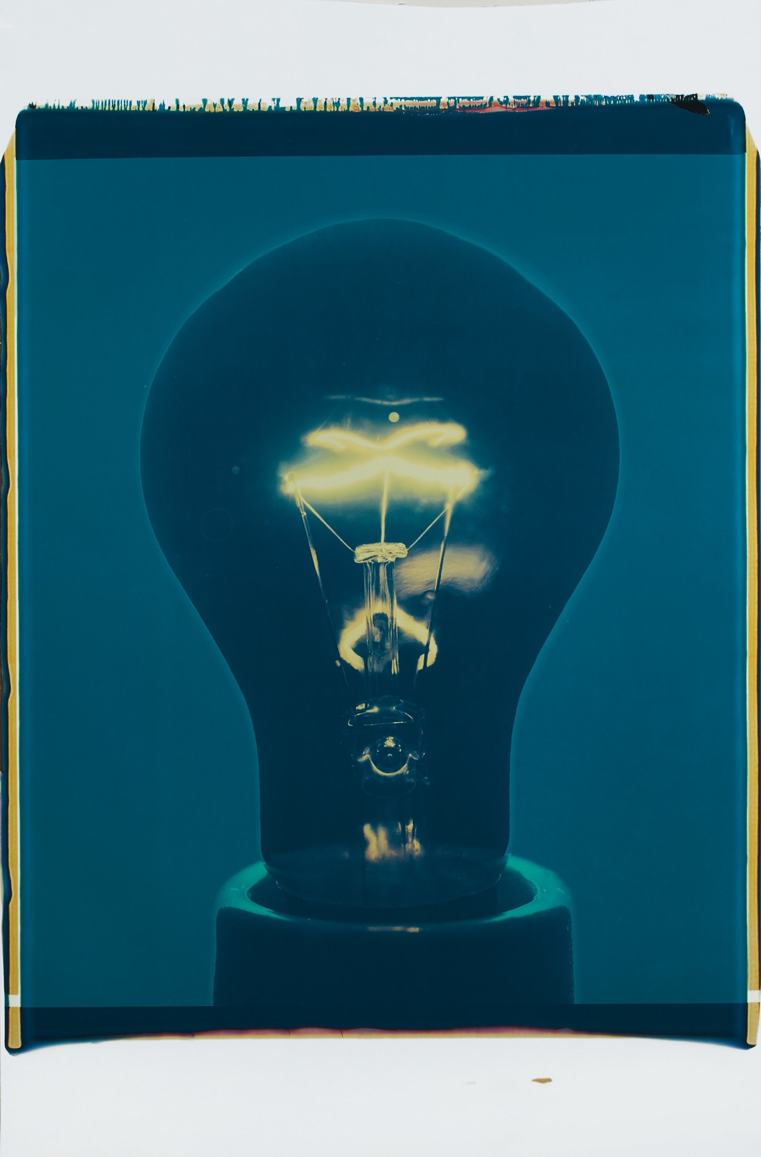 Light Bulb 00051