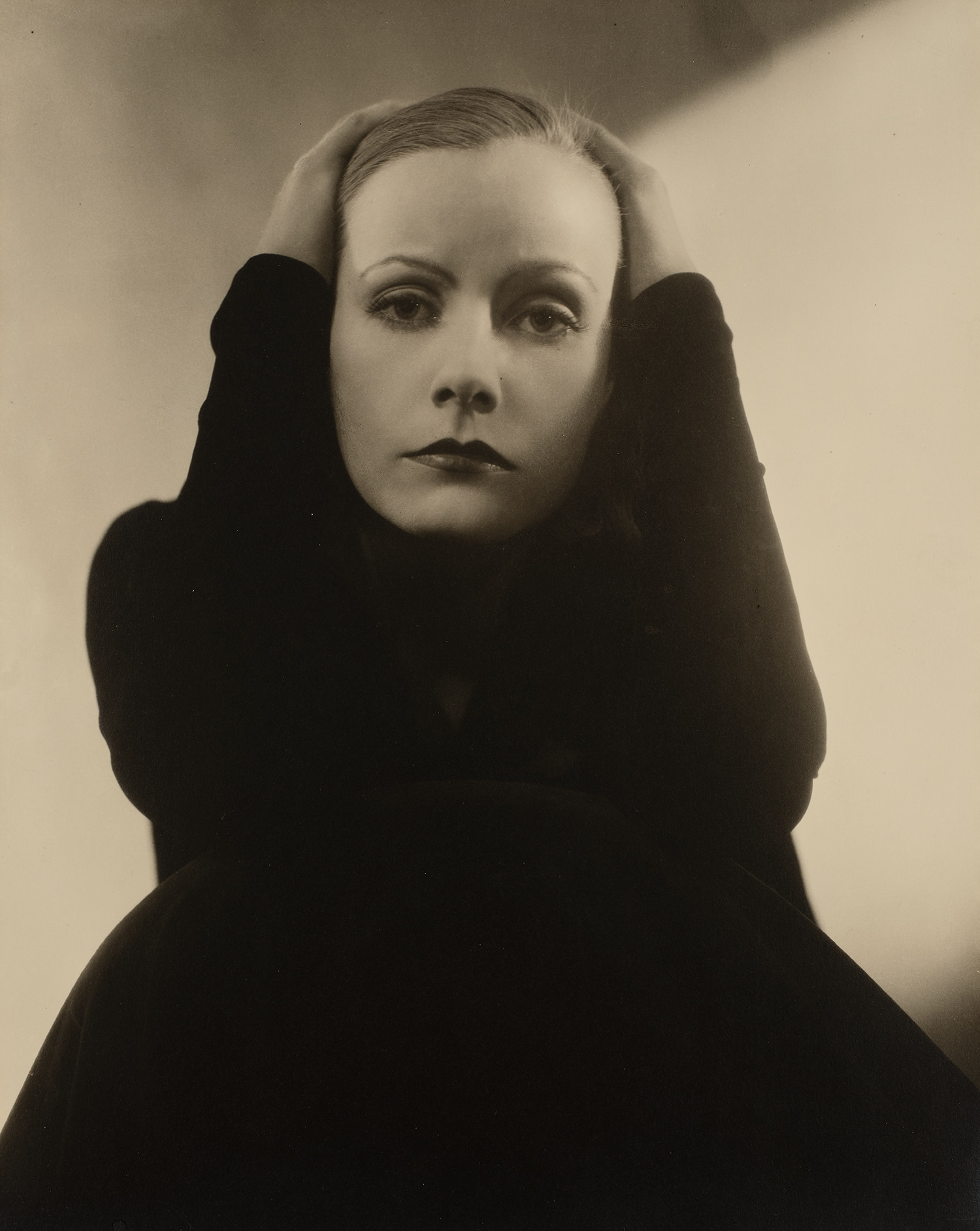 Greta Garbo, Hollywood, August