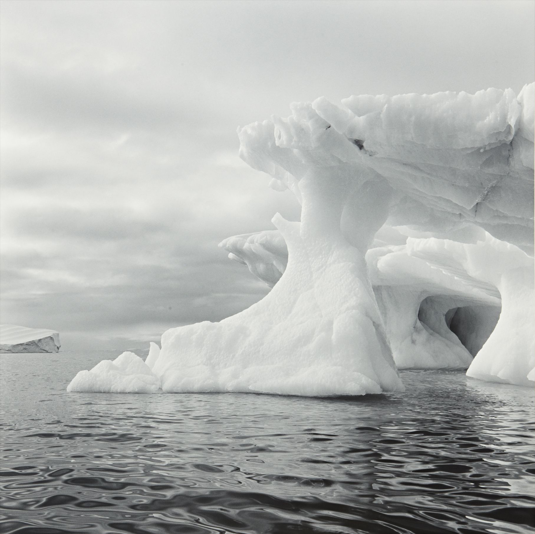 Lynn Davis — Iceberg, II, Disko Bay, Greenland